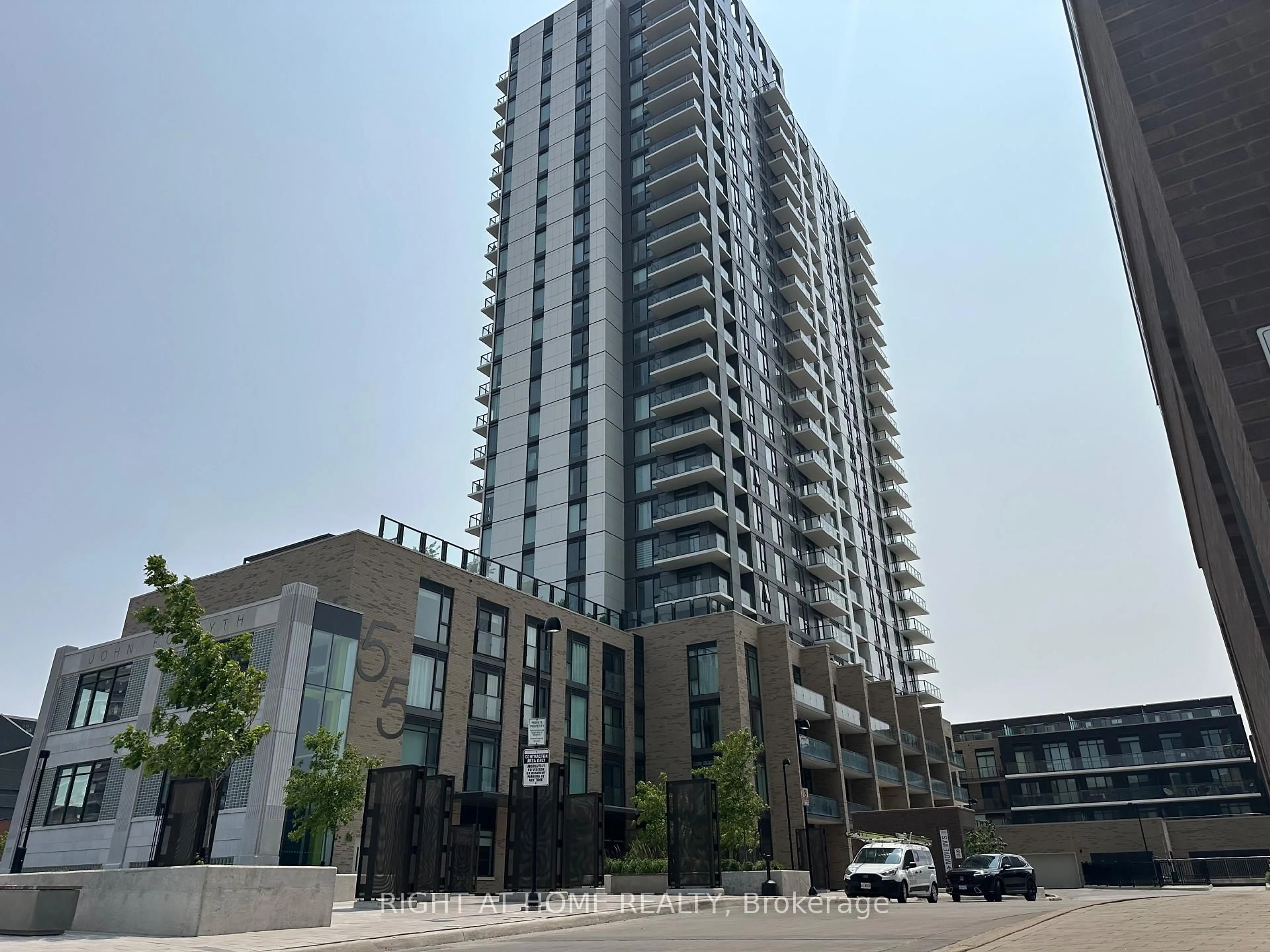Unknown for 55 Duke St #418, Kitchener Ontario N2H 0B4