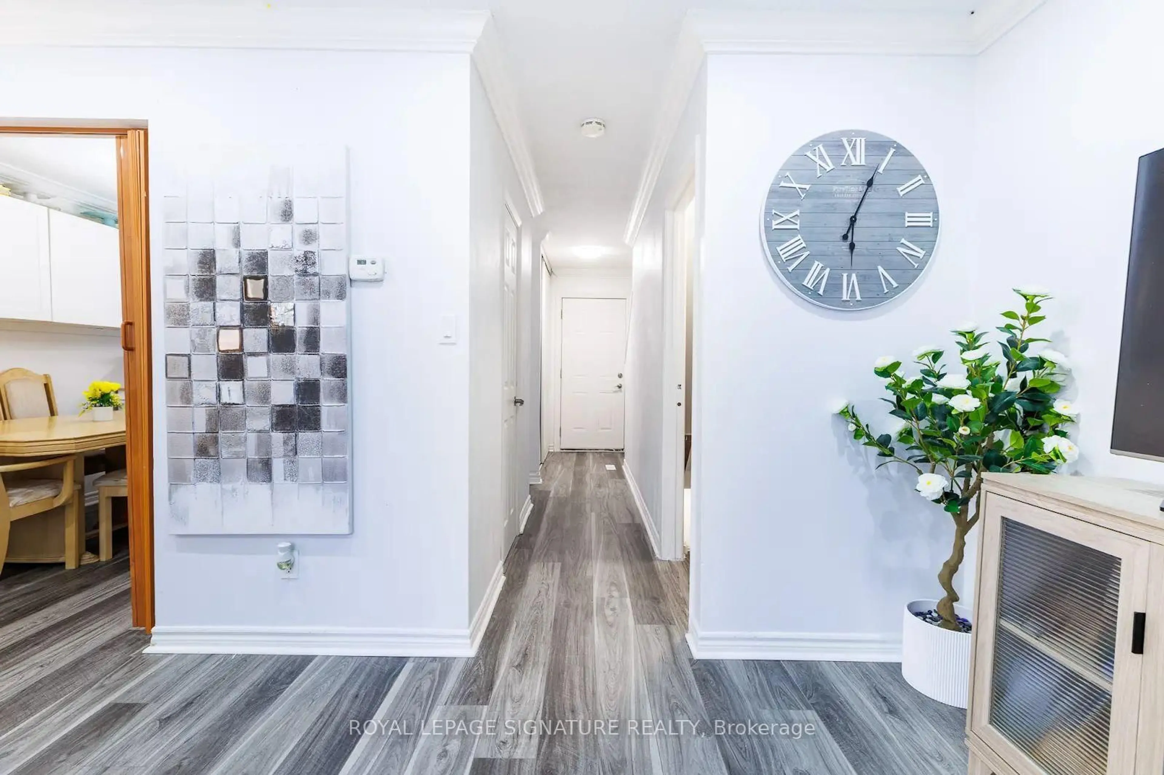 Indoor entryway for 1725 Ernest Ave #108, London South Ontario N6E 2W3