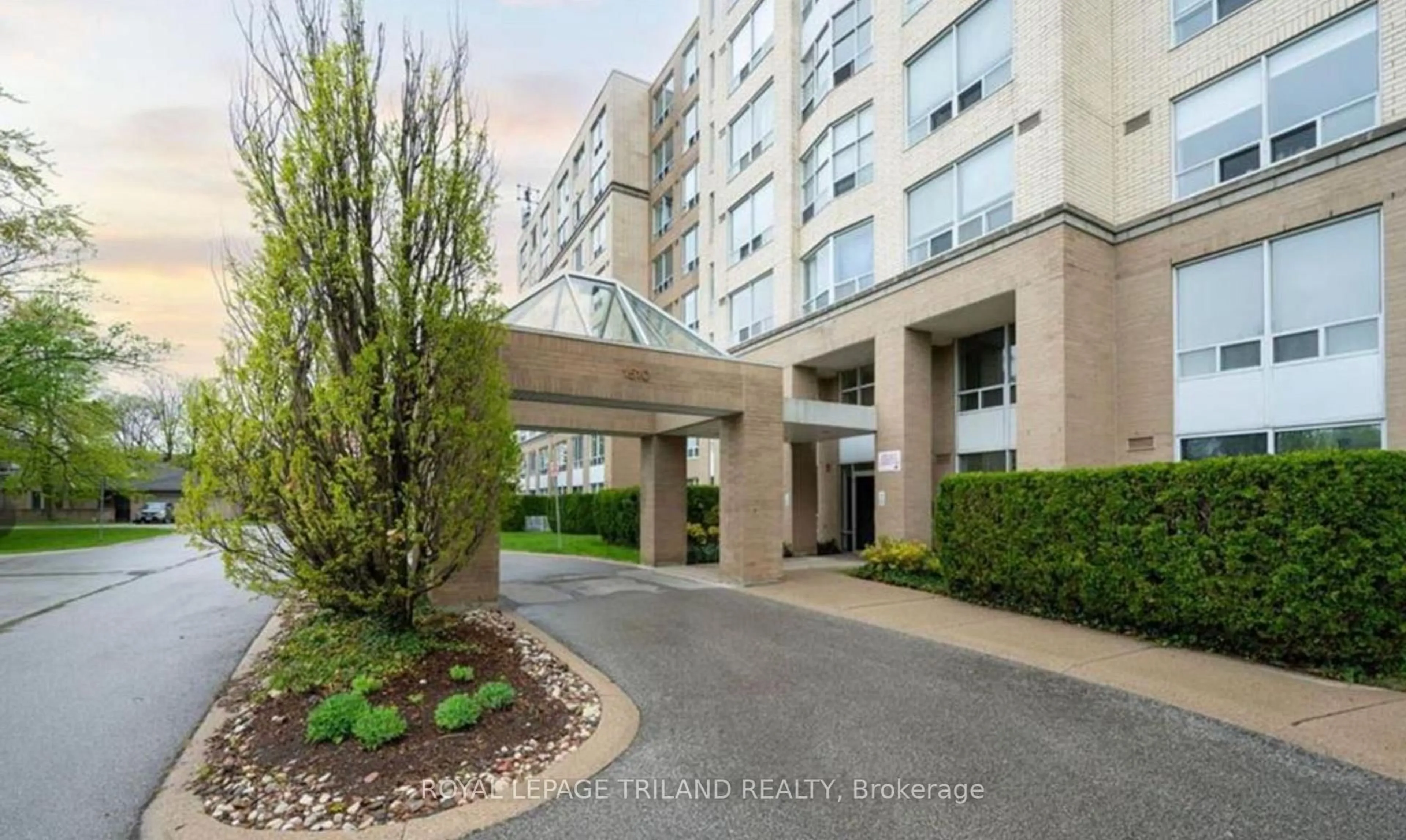 Unknown for 1510 Richmond St #404, London North Ontario N6G 4V2
