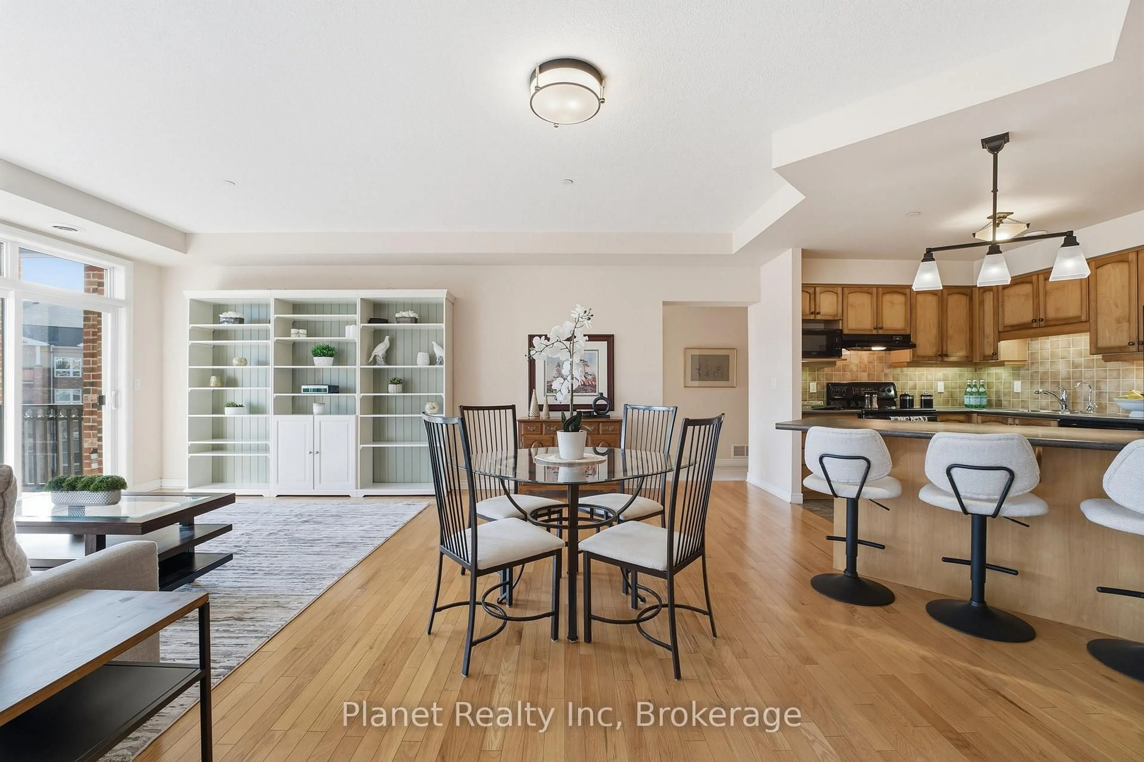 Dining room, unknown for 65 Bayberry Dr #301, Guelph Ontario N1G 5K8