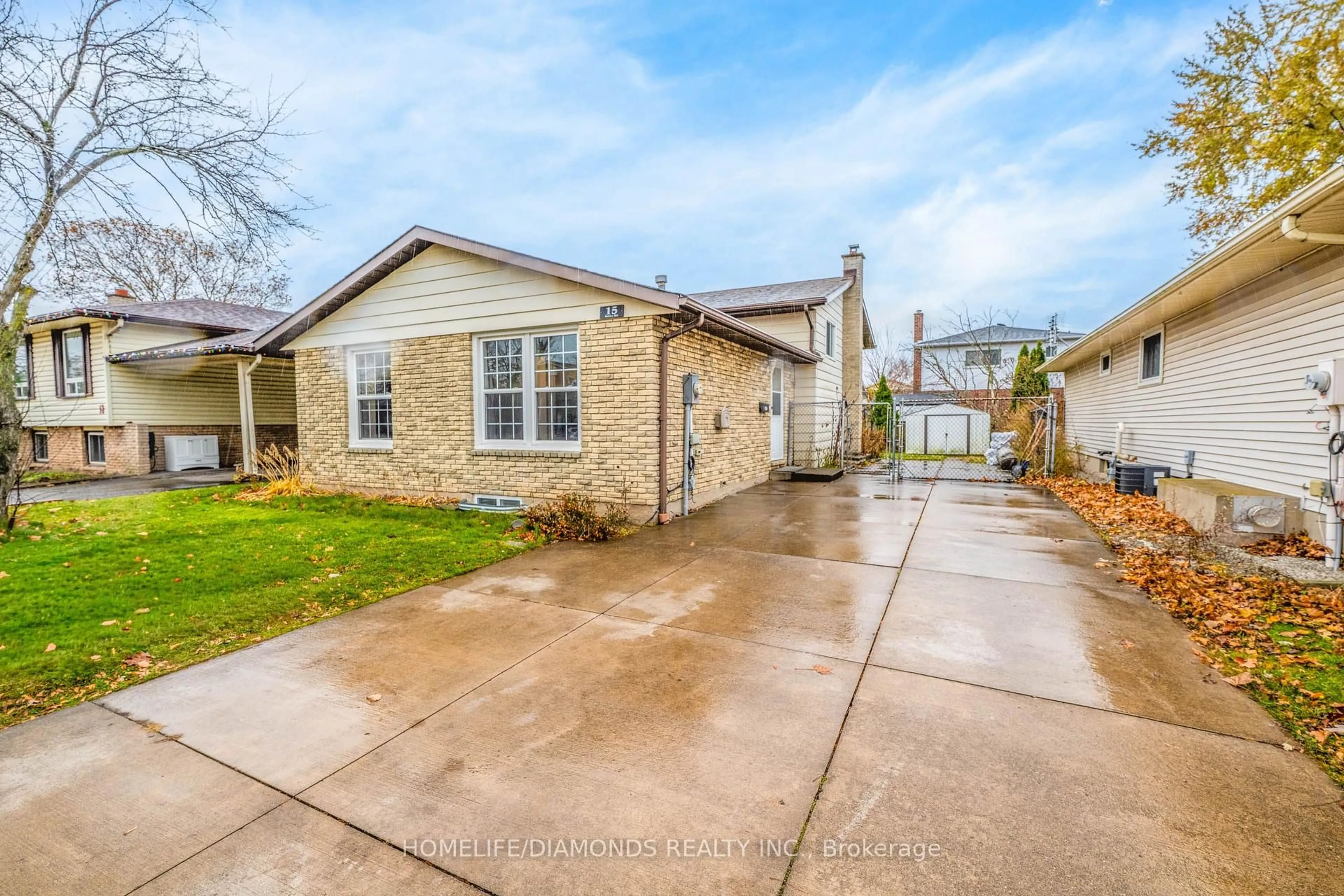 Unknown for 15 Keefer Rd, Thorold Ontario L2V 4M6