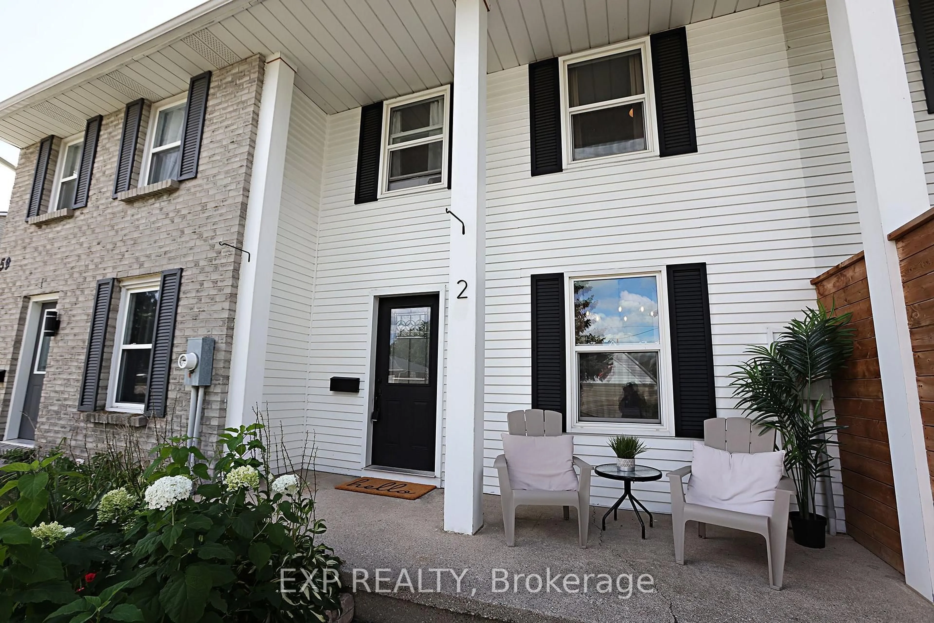 Indoor entryway for 59 Blandford St #2, Woodstock Ontario N4S 7H7