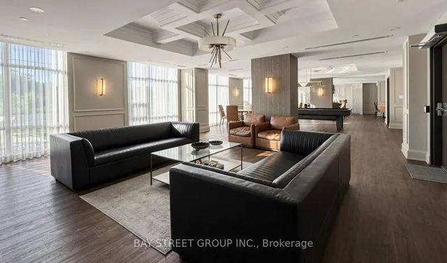 450 Dundas St #313, Hamilton 5
