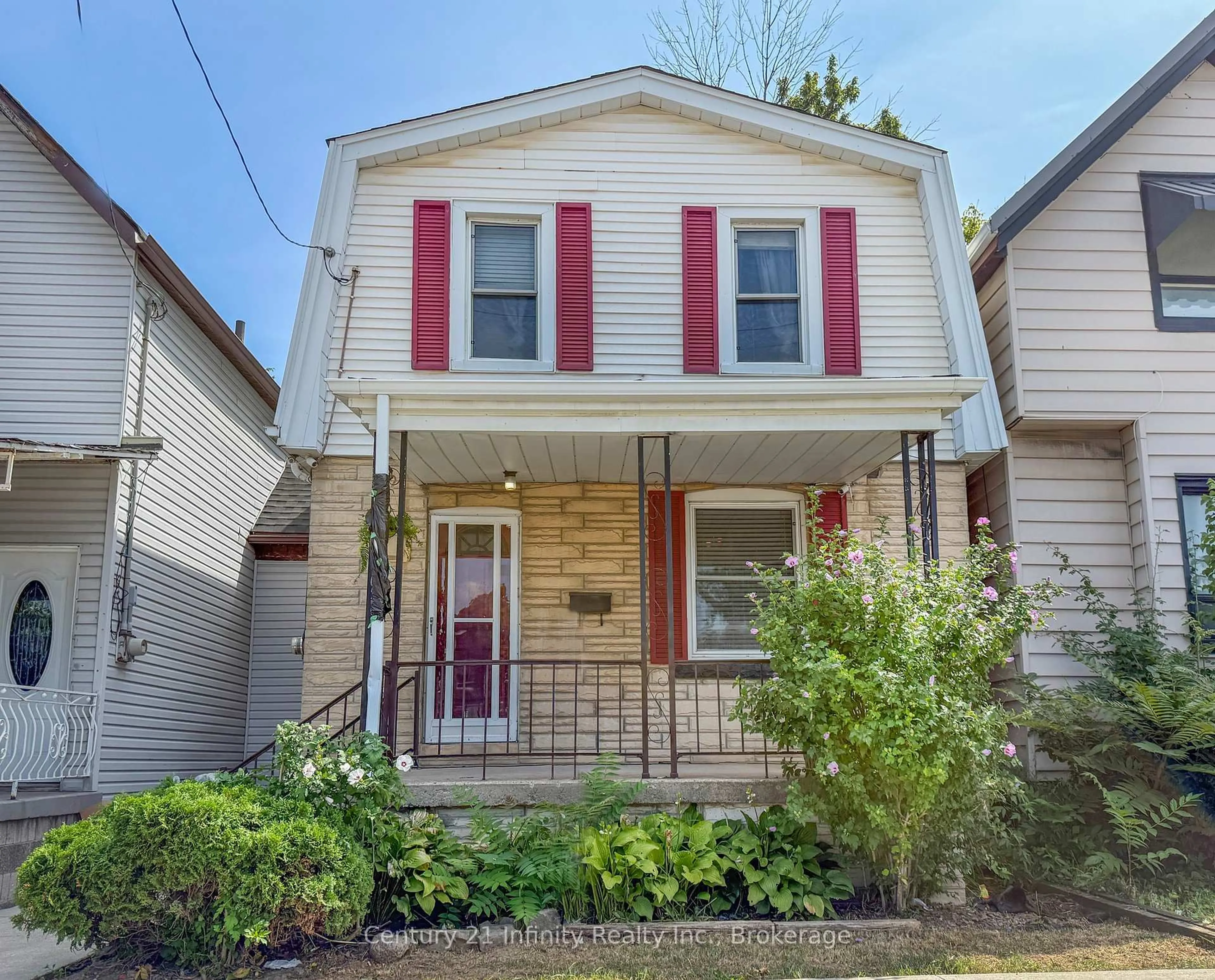 Home with brick exterior material, street for 128 Birch Ave, Hamilton Ontario L8L 6H7