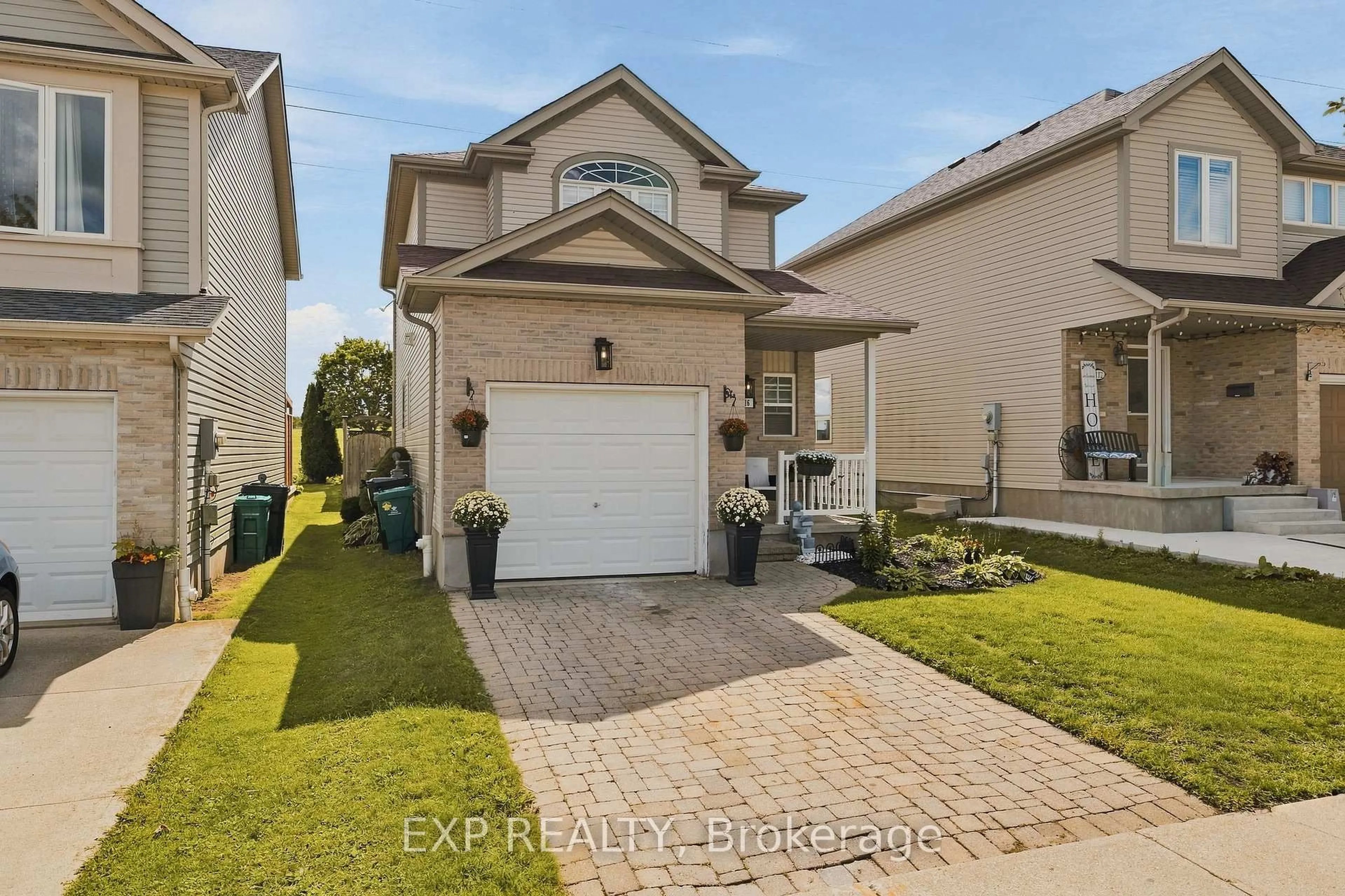 Unknown for 116 Henhoeffer Cres, Kitchener Ontario N2E 4H3