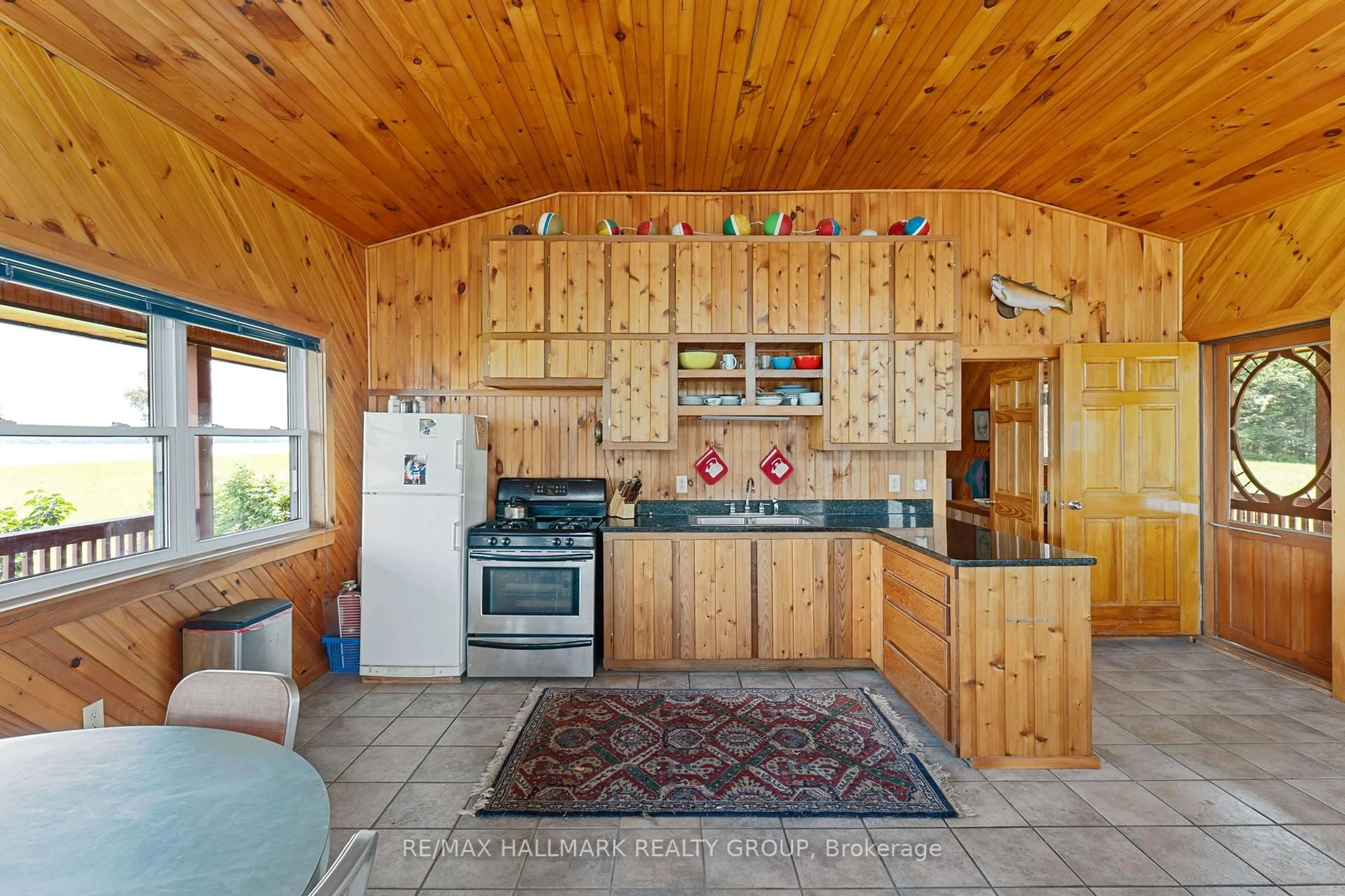 Standard kitchen, unknown for 0 Corn Island, Front of Yonge Ontario K0E 1R0