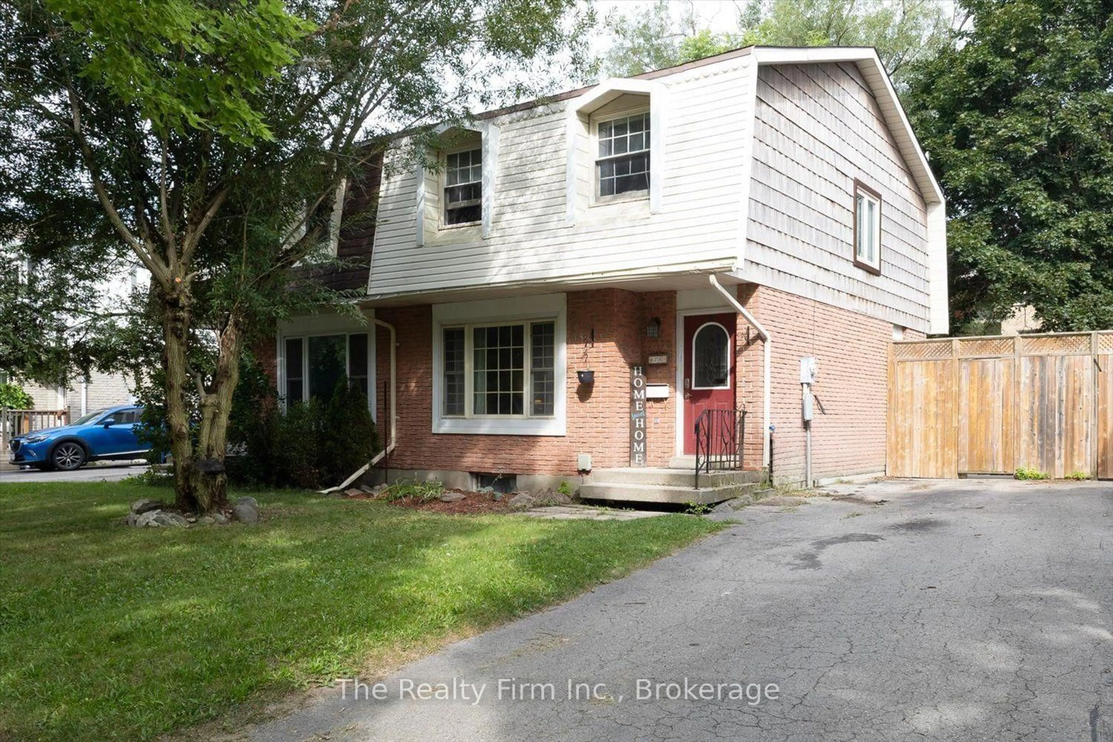 Home with brick exterior material, street for 28 Nethercott Dr, Stratford Ontario N5A 7G4