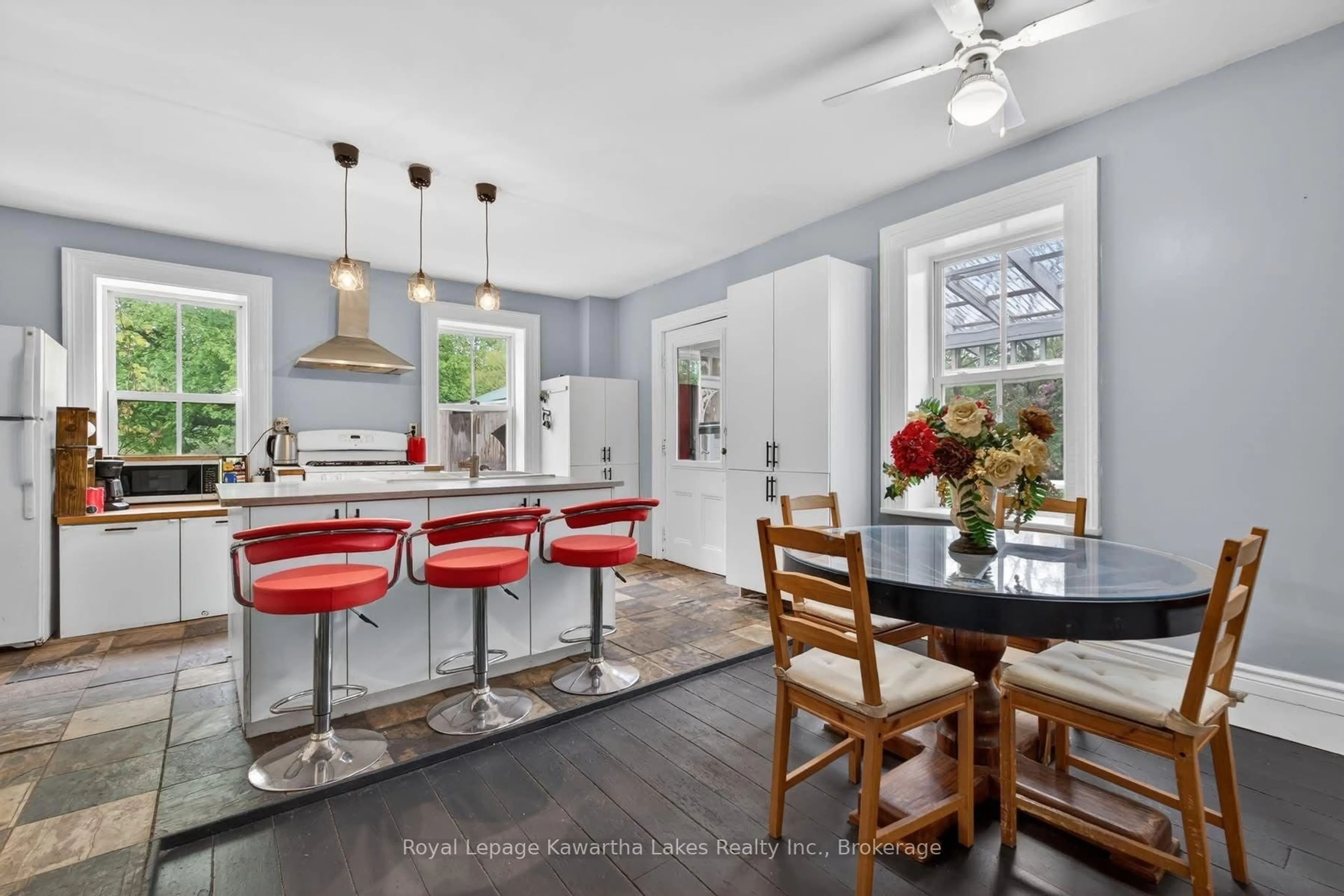 Open concept kitchen, ceramic/tile floor for 1817 Glen Smail Rd, Prescott Ontario K0E 1T0