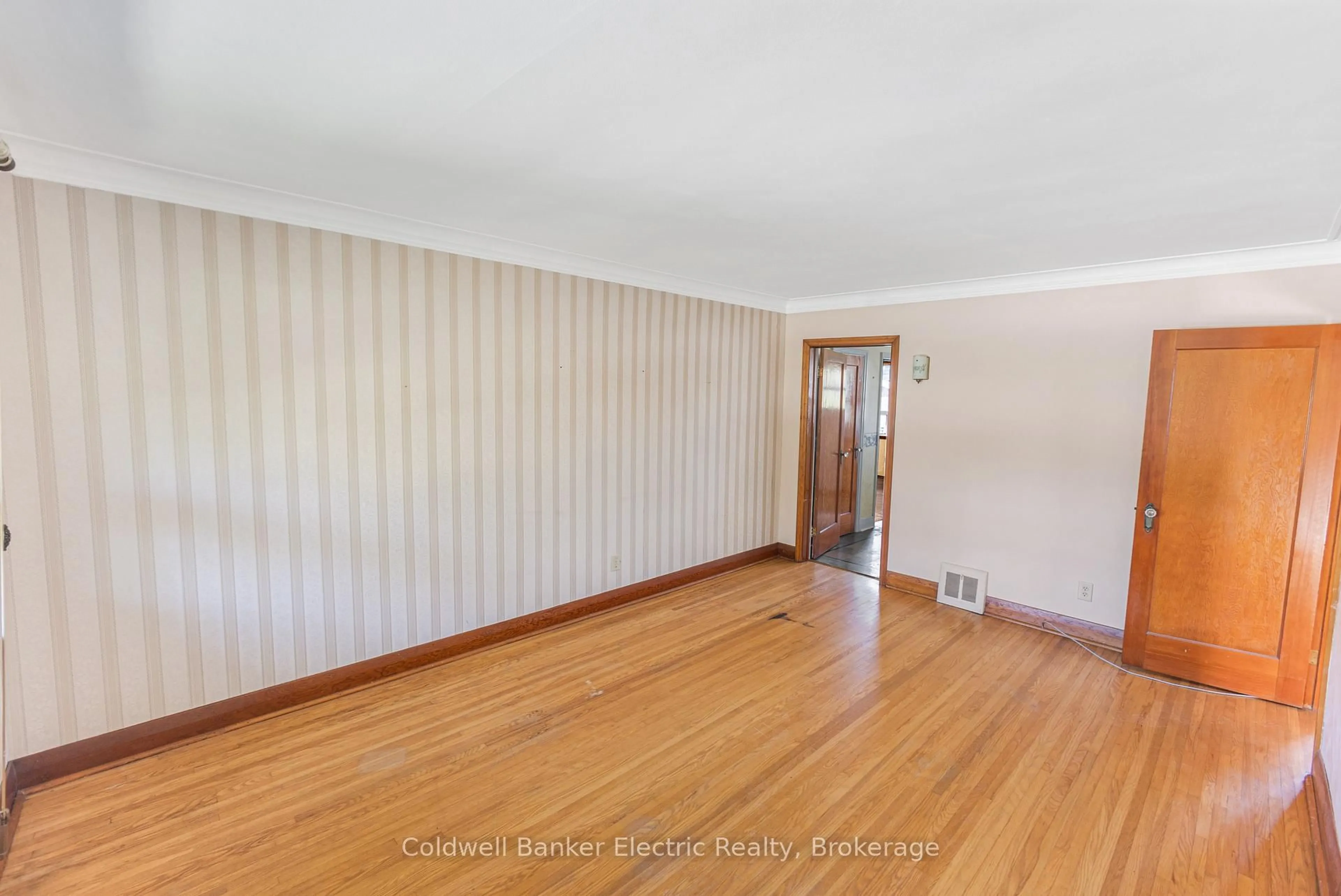 A pic of a room for 792 Curtis Rd, Peterborough Ontario K9H 2E7