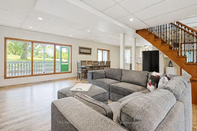9994 Edward St, Lambton Shores 3