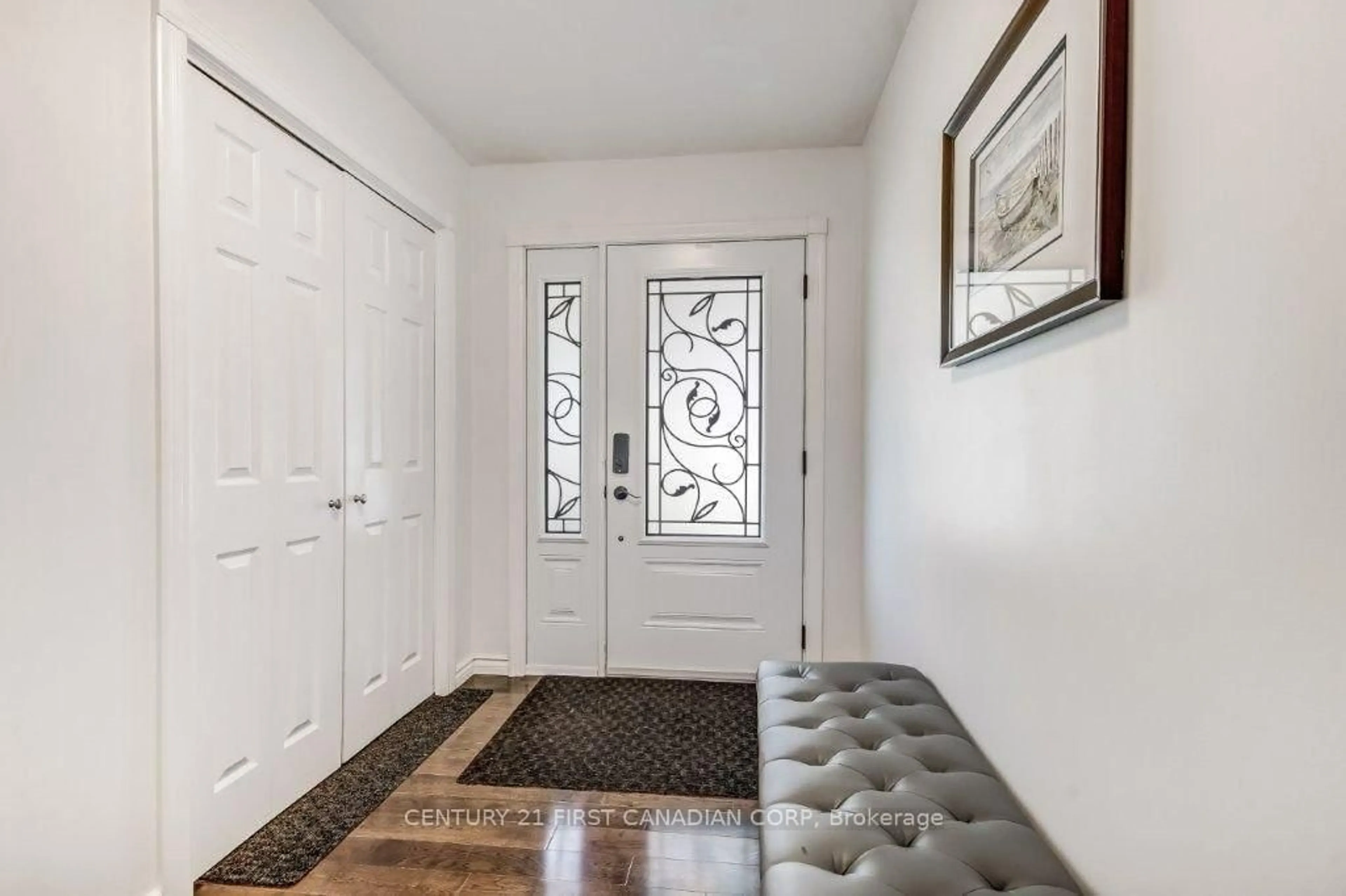 Indoor entryway for 42 Portal Crt, London North Ontario N5X 2E6