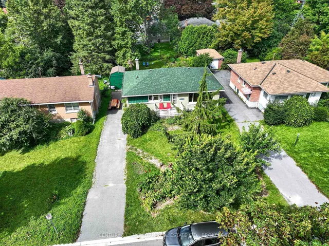 244 Yonge St, Kingston 5