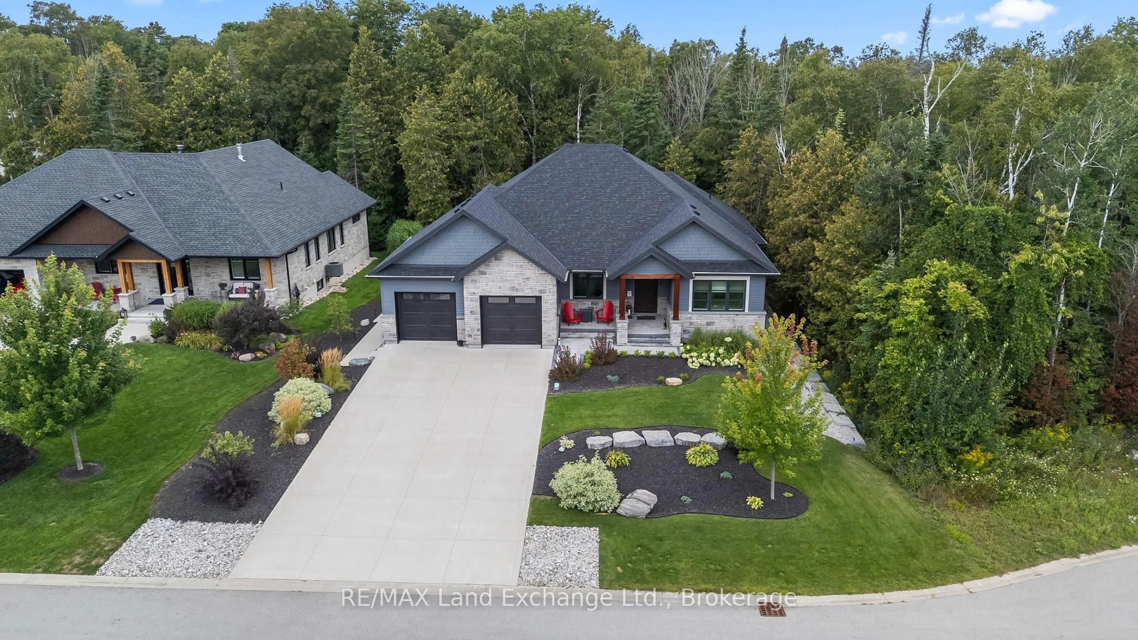 A pic from outside/outdoor area/front of a property/back of a property/a pic from drone, street for 9 Lakeside Woods Cres, Saugeen Shores Ontario N0H 2C6