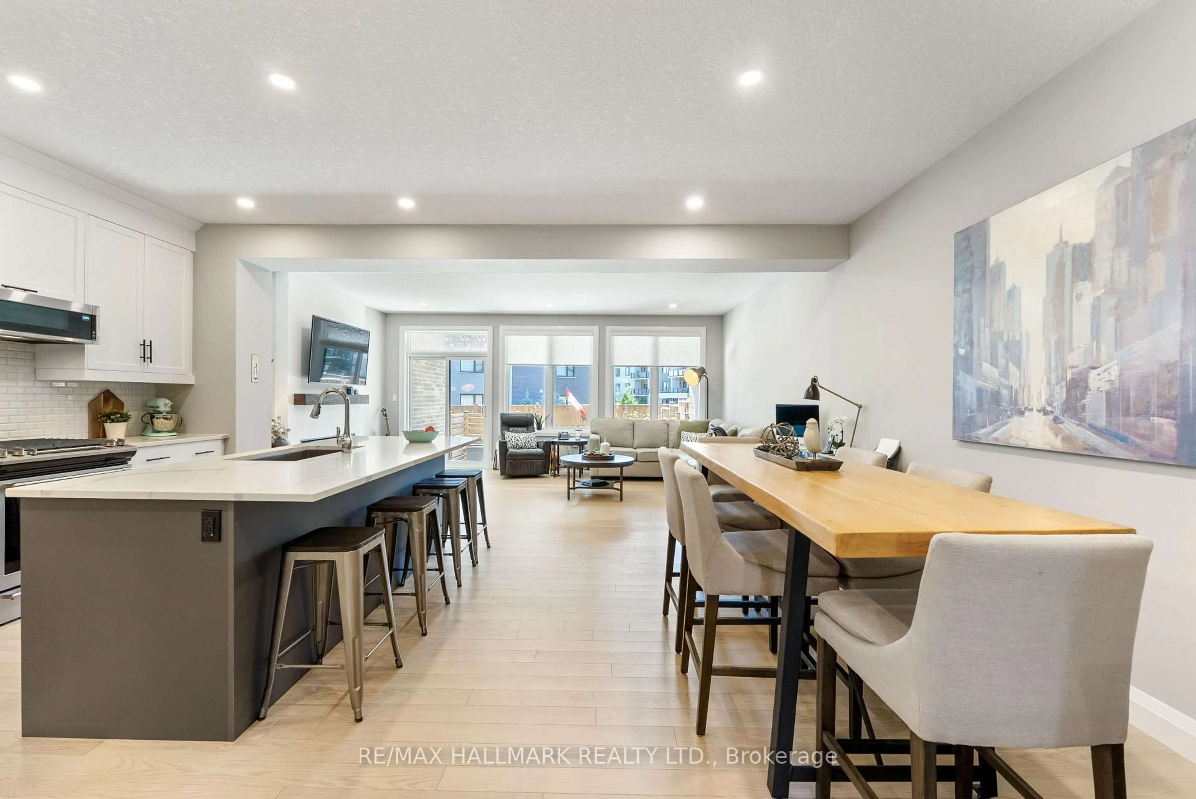 Open concept kitchen, unknown for 77 Rea Dr, Centre Wellington Ontario N1M 0H5