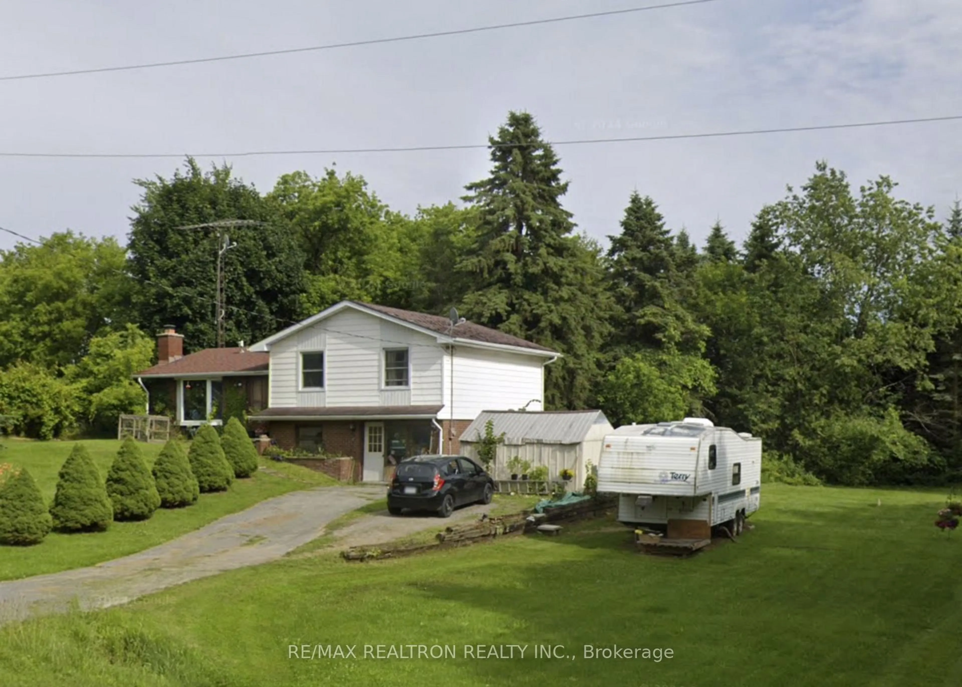 A pic from outside/outdoor area/front of a property/back of a property/a pic from drone, unknown for 15 Bess Dr, Alnwick/Haldimand Ontario K0K 2X0