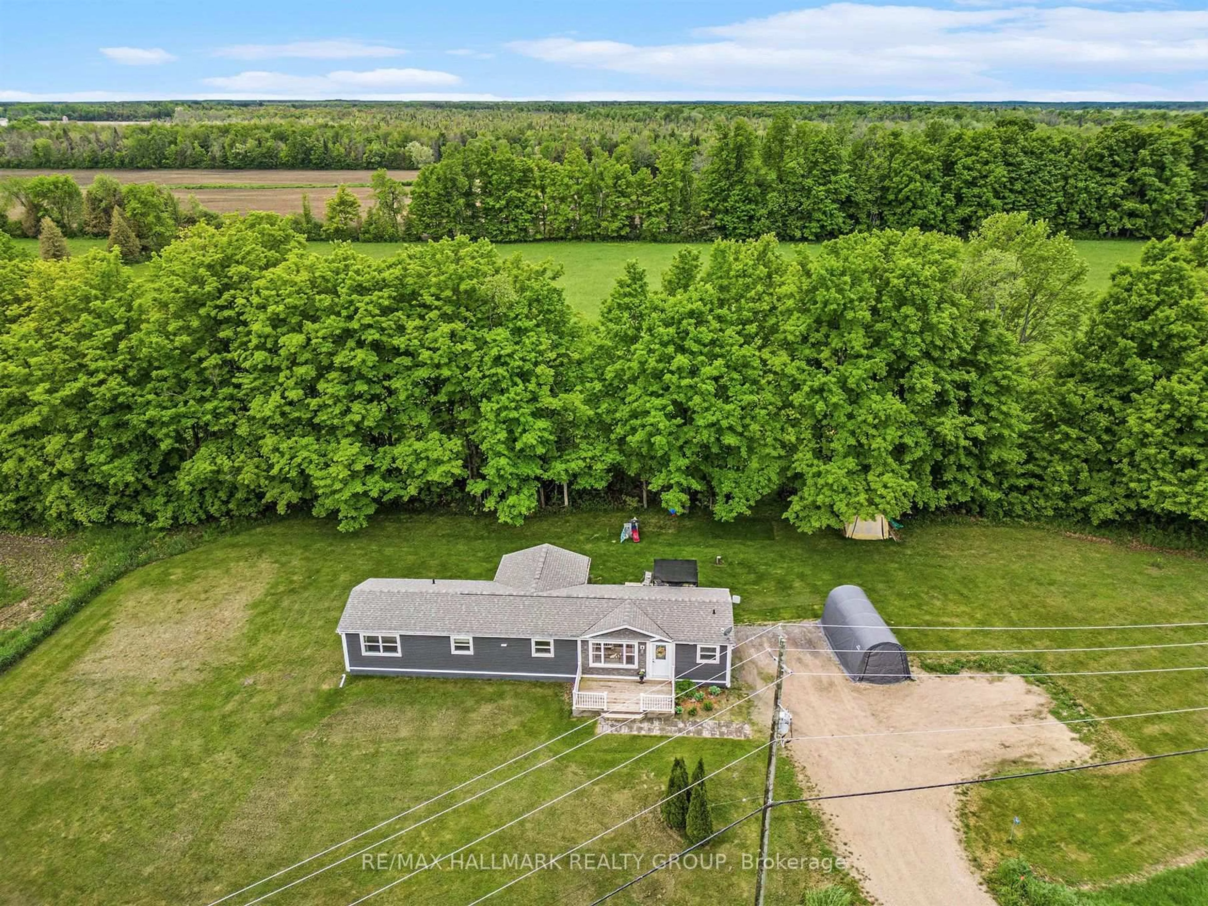 A pic from outside/outdoor area/front of a property/back of a property/a pic from drone, unknown for 541 Drummond Conc 7 Rd, Perth Ontario K7H 3C8