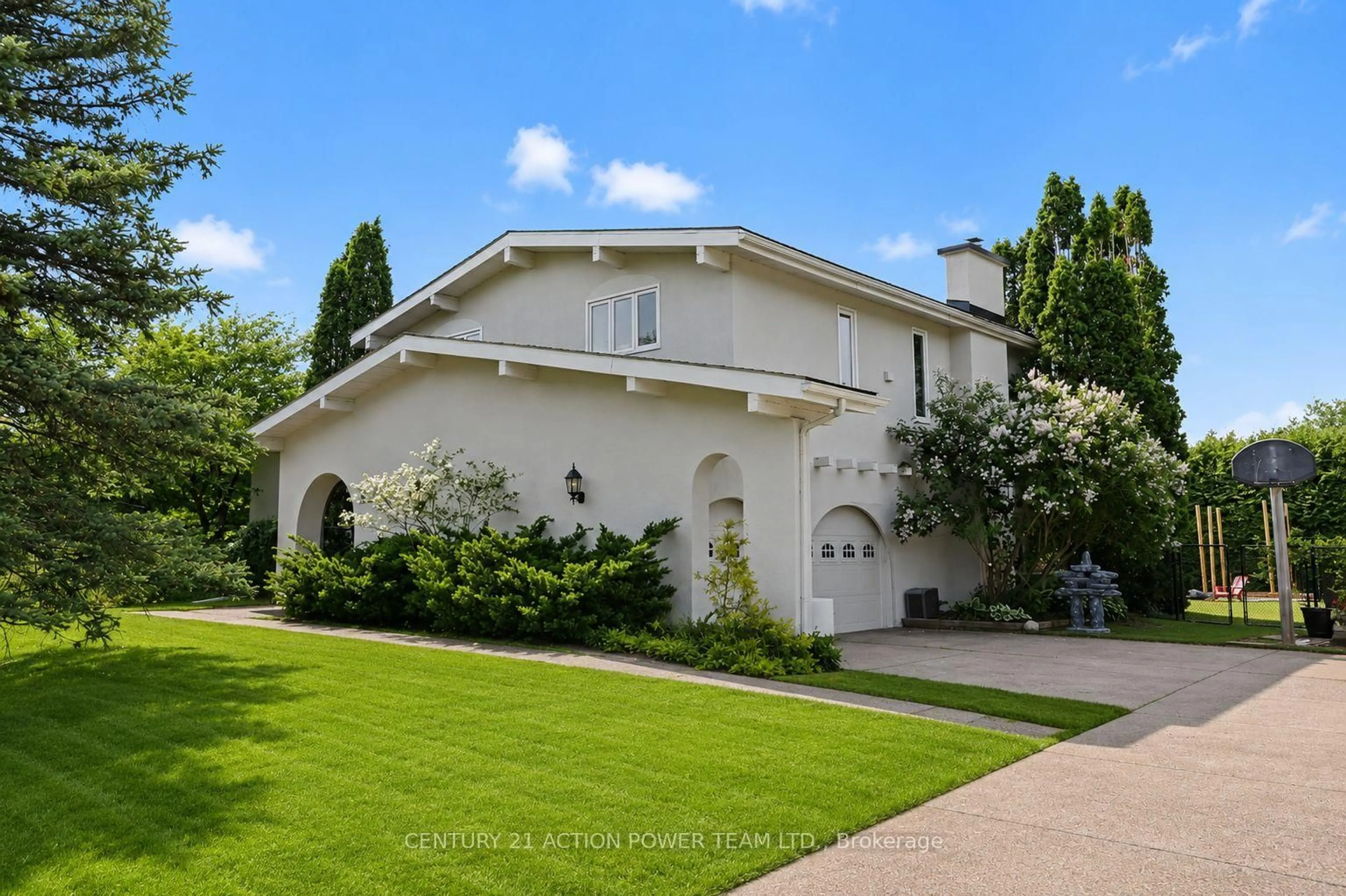 Unknown for 1558 BELLA VISTA Dr, Ottawa Ontario K4C 1A7