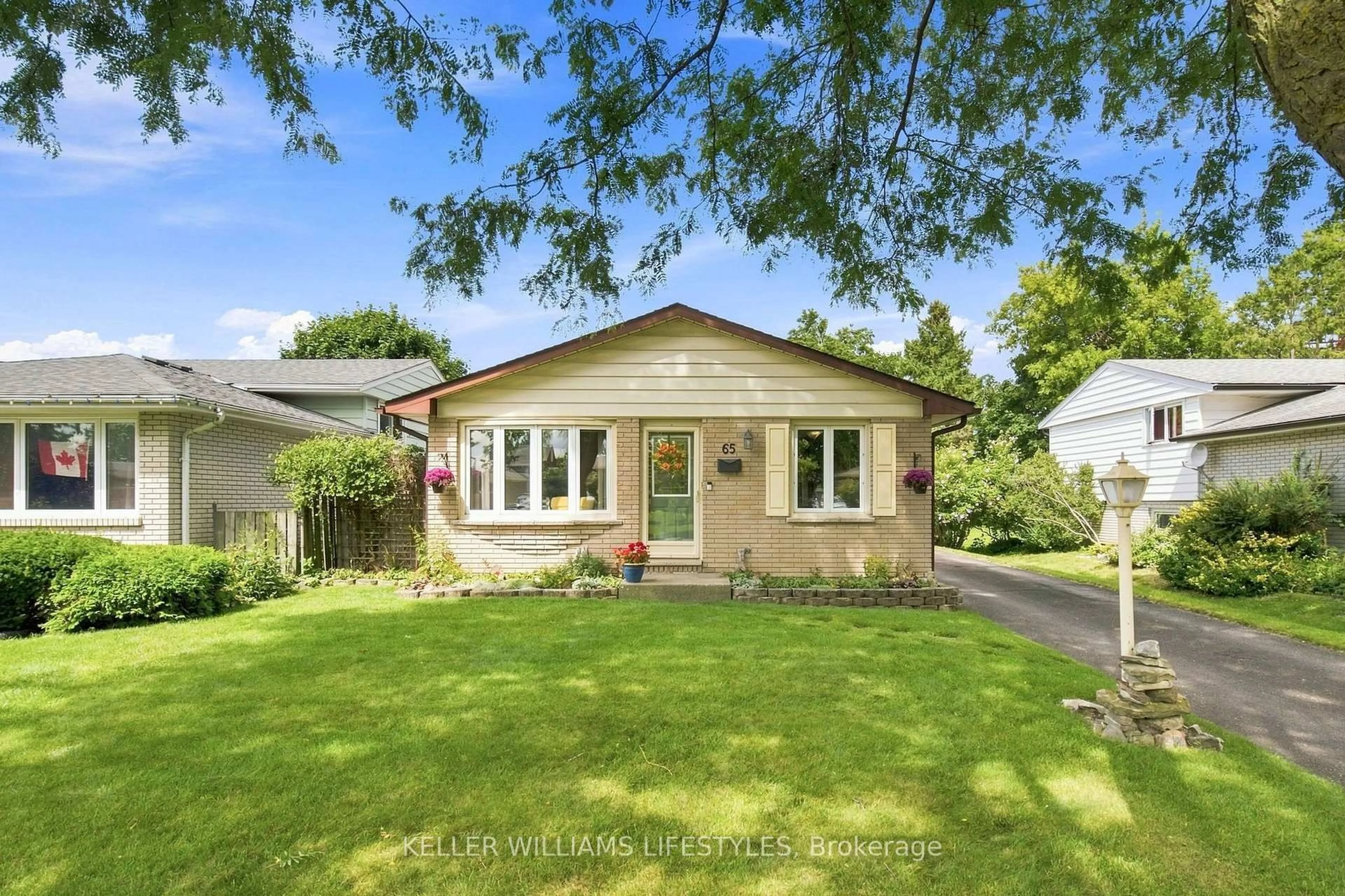 Unknown for 65 Villeneuve Cres, London East Ontario N5V 1M7