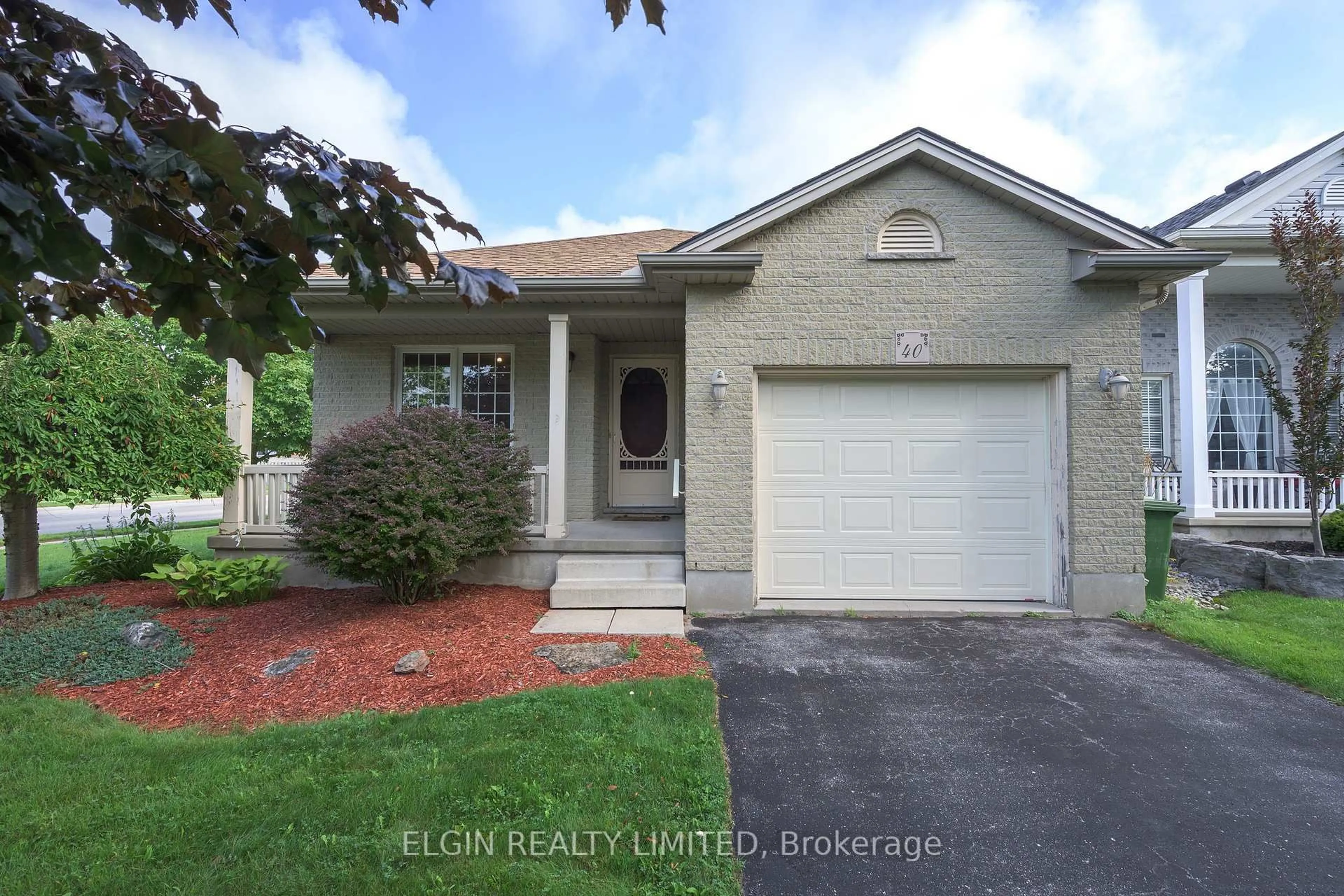 Unknown for 40 SCHREYER Dr, St. Thomas Ontario N5R 6G9