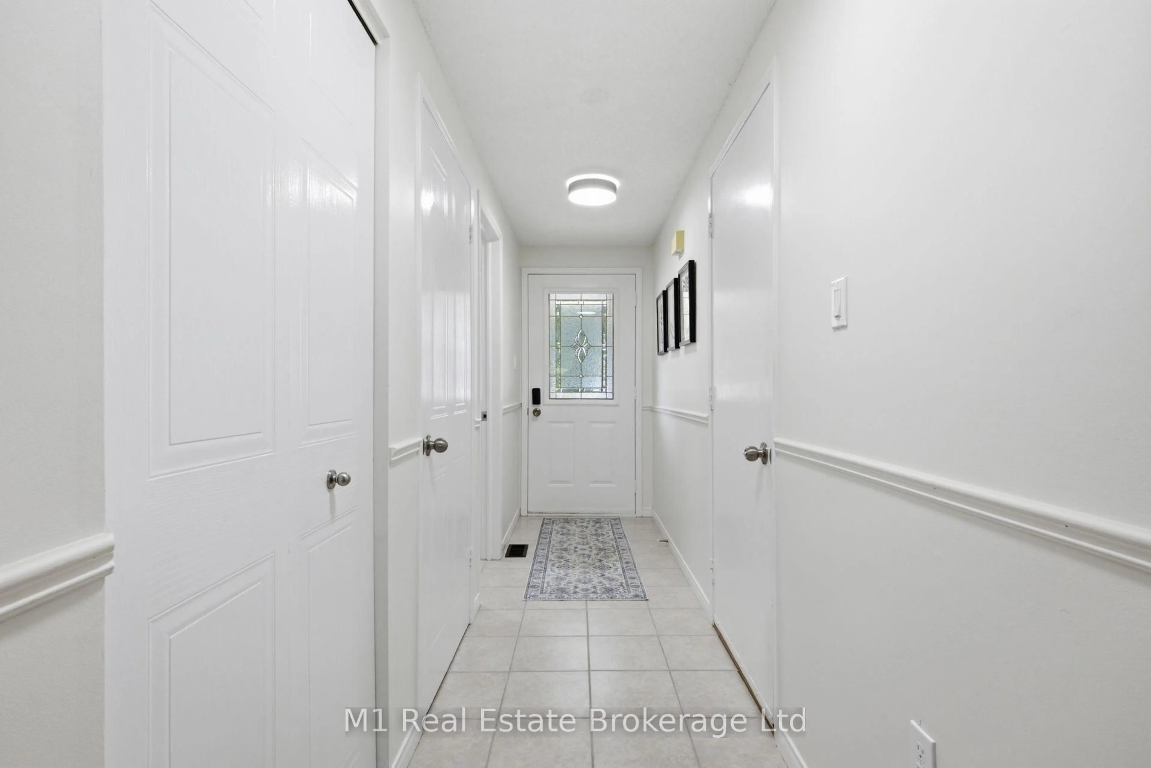 Unknown for 5 Grandridge Cres, Guelph Ontario N1H 8G1