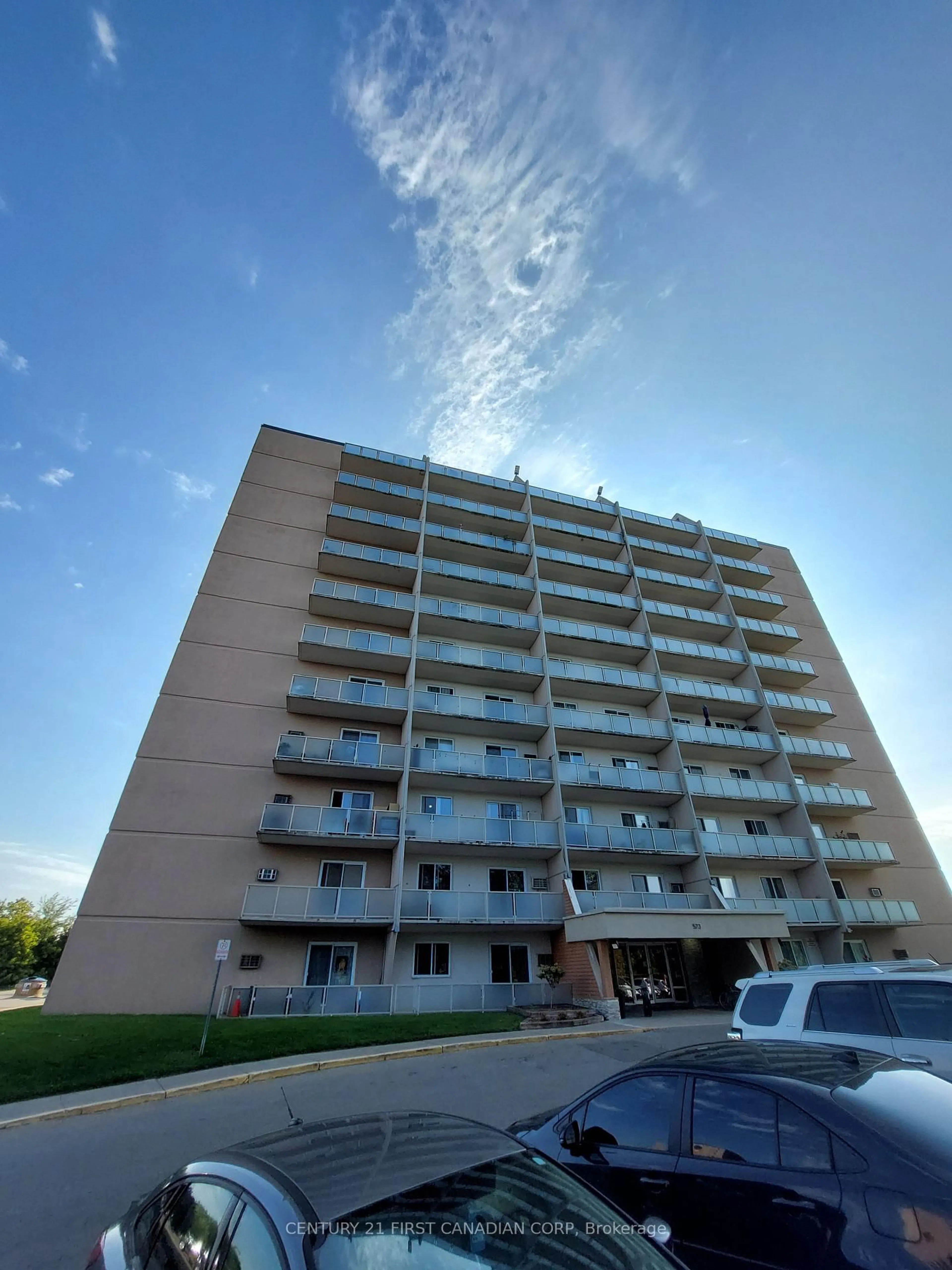 Balcony in the apartment, building for 573 Mornington Ave #1107, London East Ontario N5Y 4T9