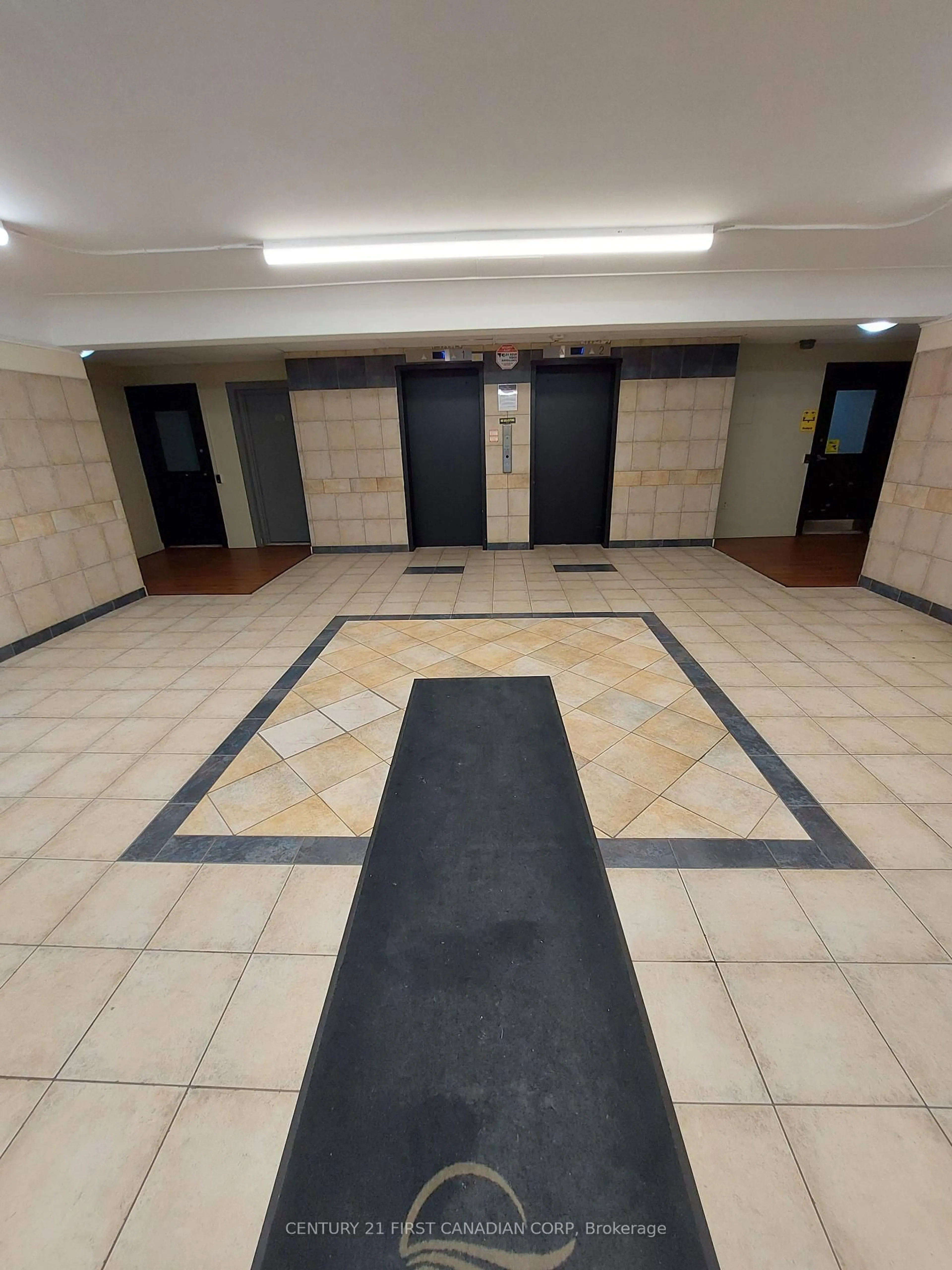 Lobby for 573 Mornington Ave #1107, London East Ontario N5Y 4T9