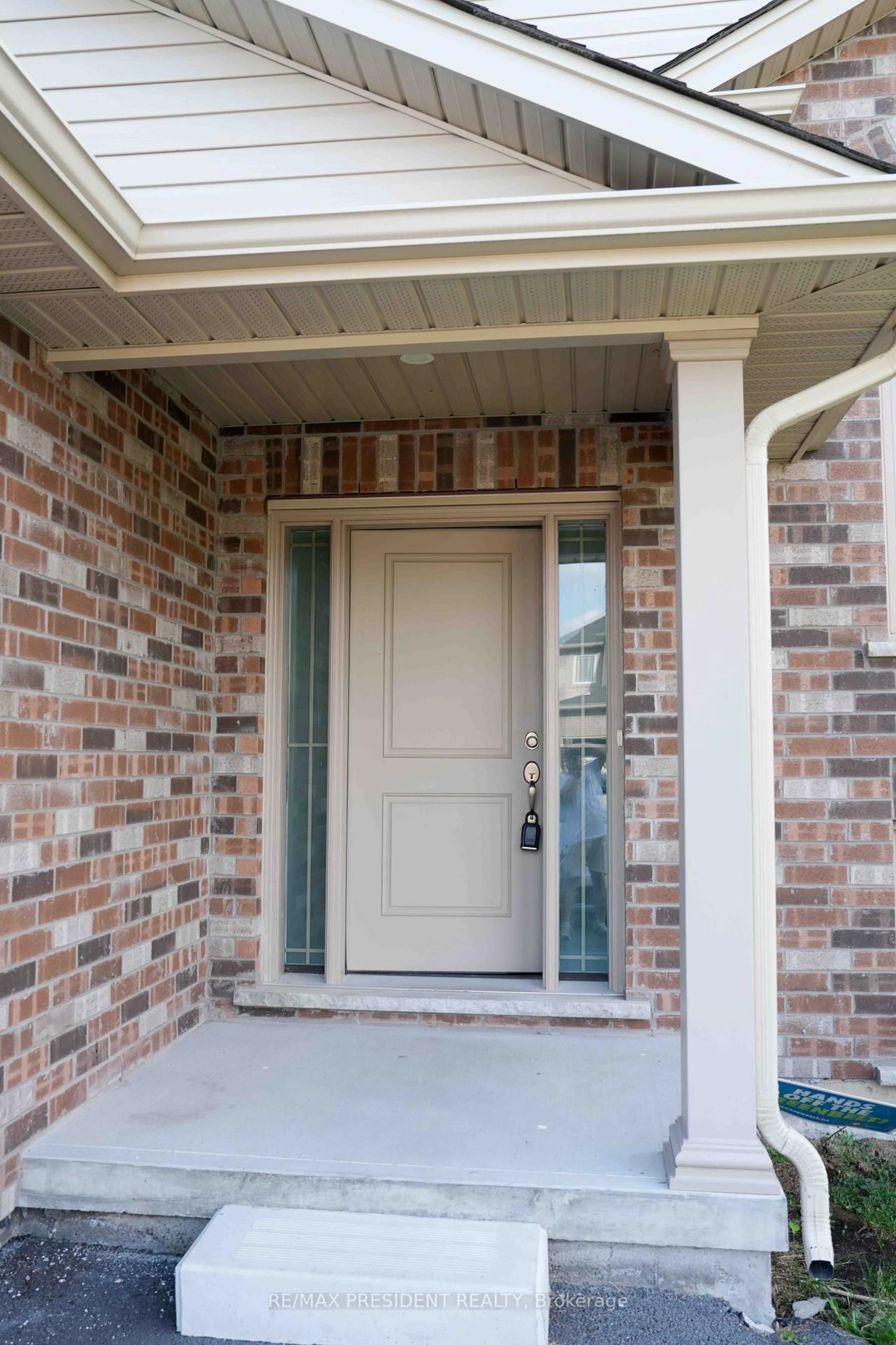 Unknown for 7 Berkshire Dr, St. Catharines Ontario L2M 3Y3