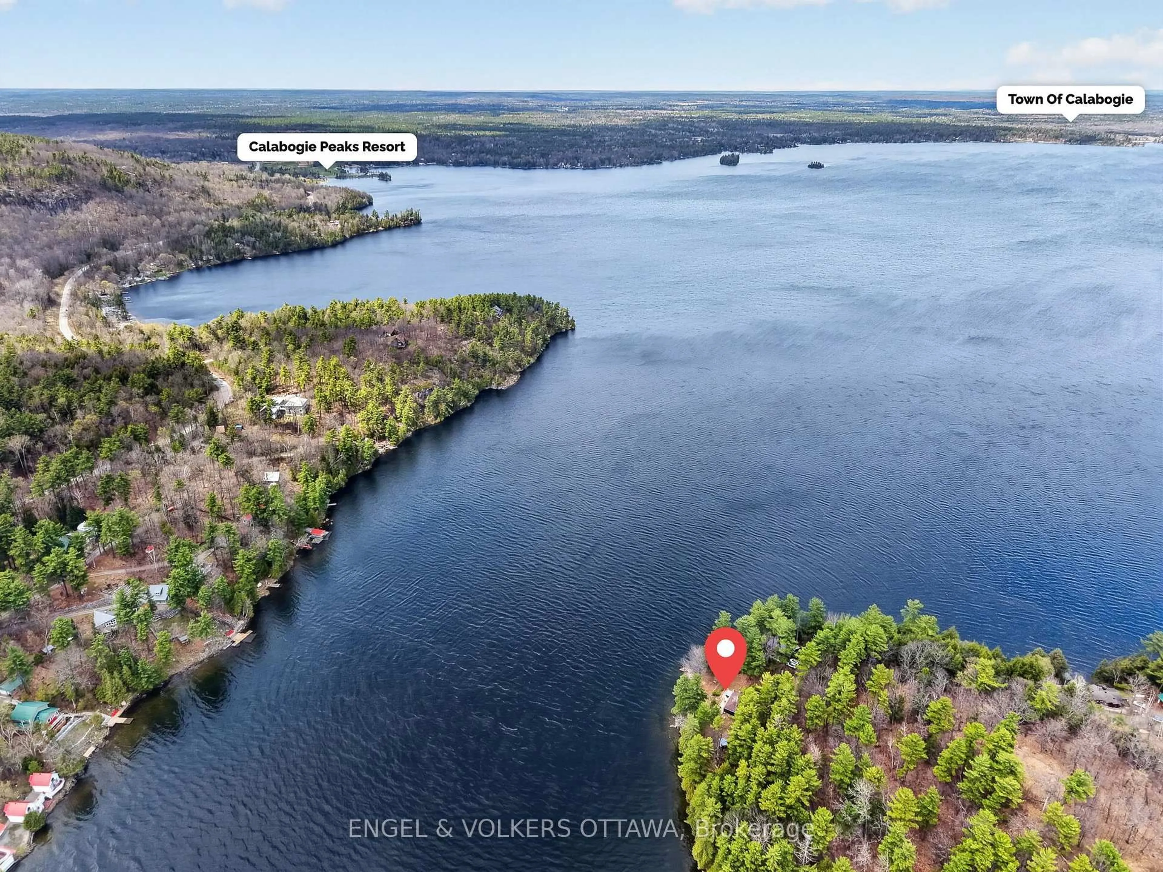 A pic from outside/outdoor area/front of a property/back of a property/a pic from drone, water/lake/river/ocean view for 119 Eagle Crest Tr, Calabogie Ontario K0J 1H0