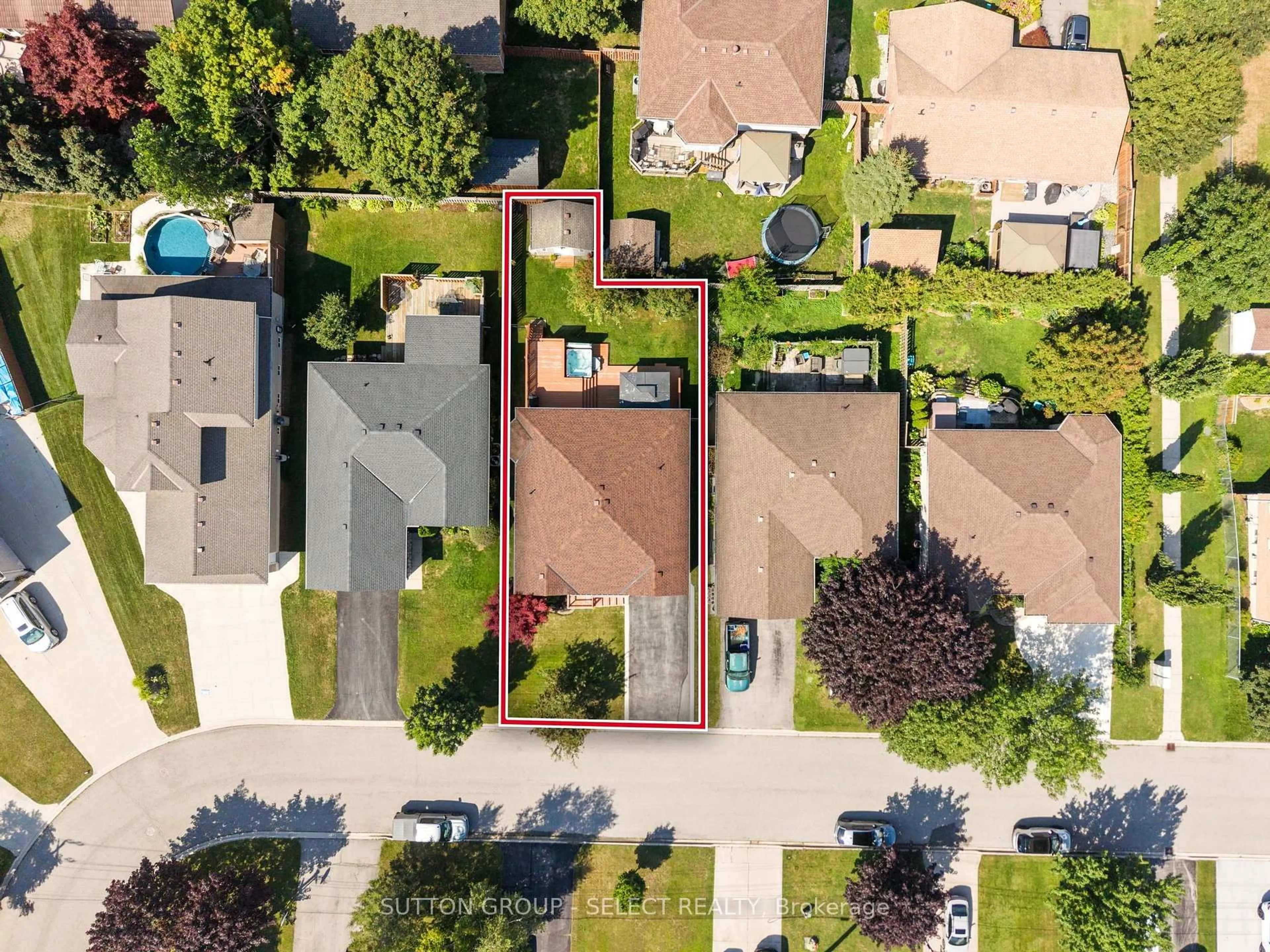 A pic from outside/outdoor area/front of a property/back of a property/a pic from drone, street for 54 Balvina Dr, Goderich Ontario N7A 4L2