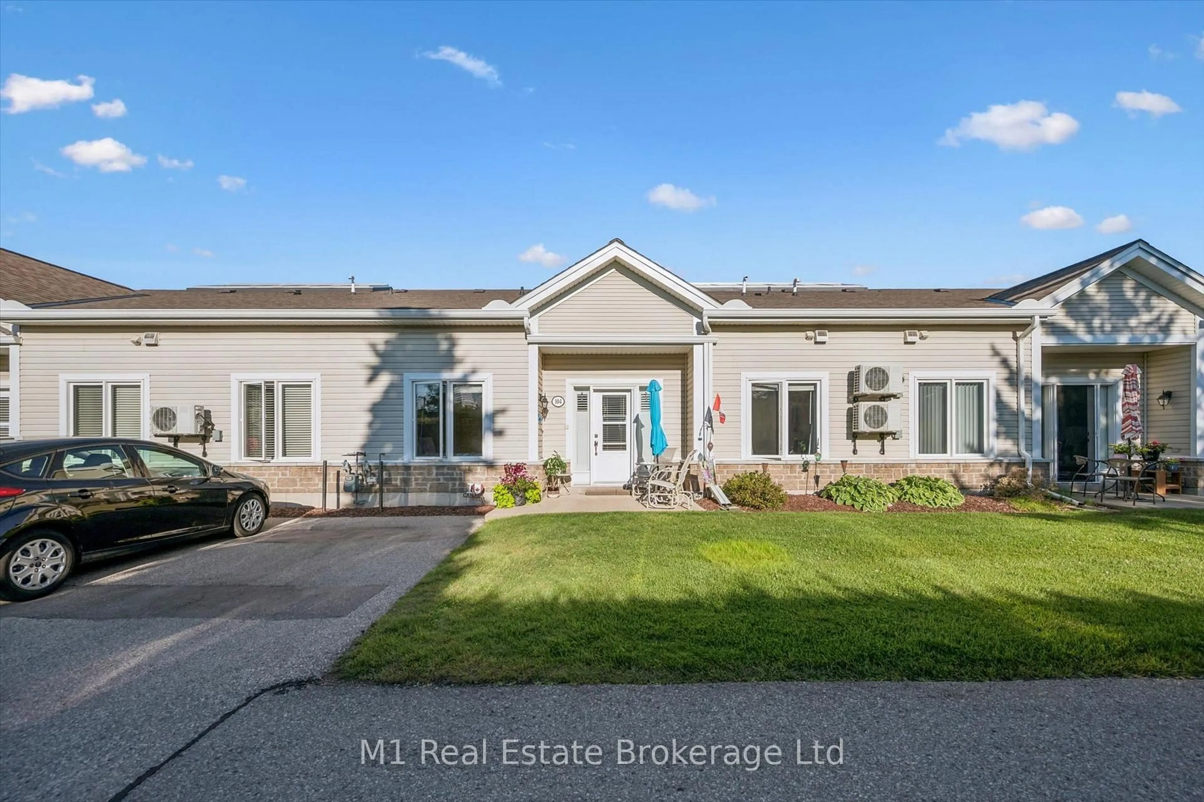 Unknown for 760 Woodhill Dr #104, Centre Wellington Ontario N1M 3W5