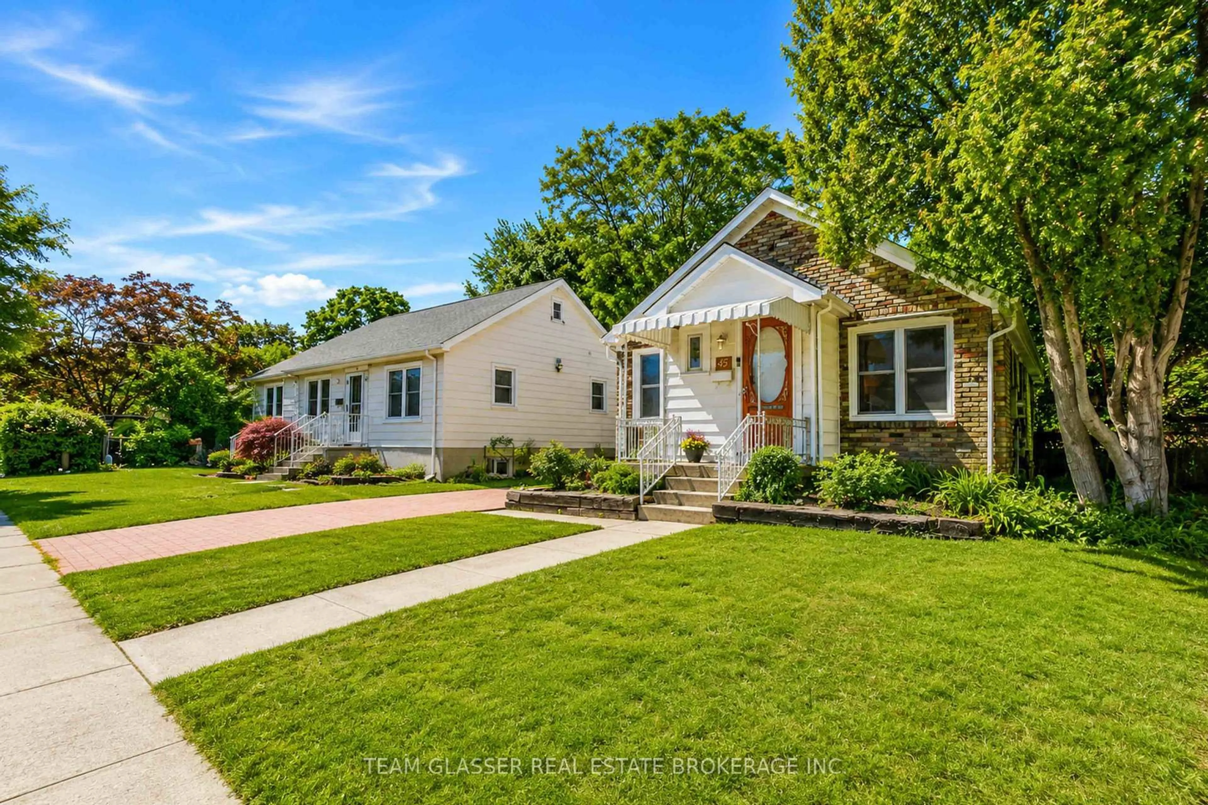 Home with vinyl exterior material, street for 45 TREVITHEN St, London South Ontario N6C 4S6