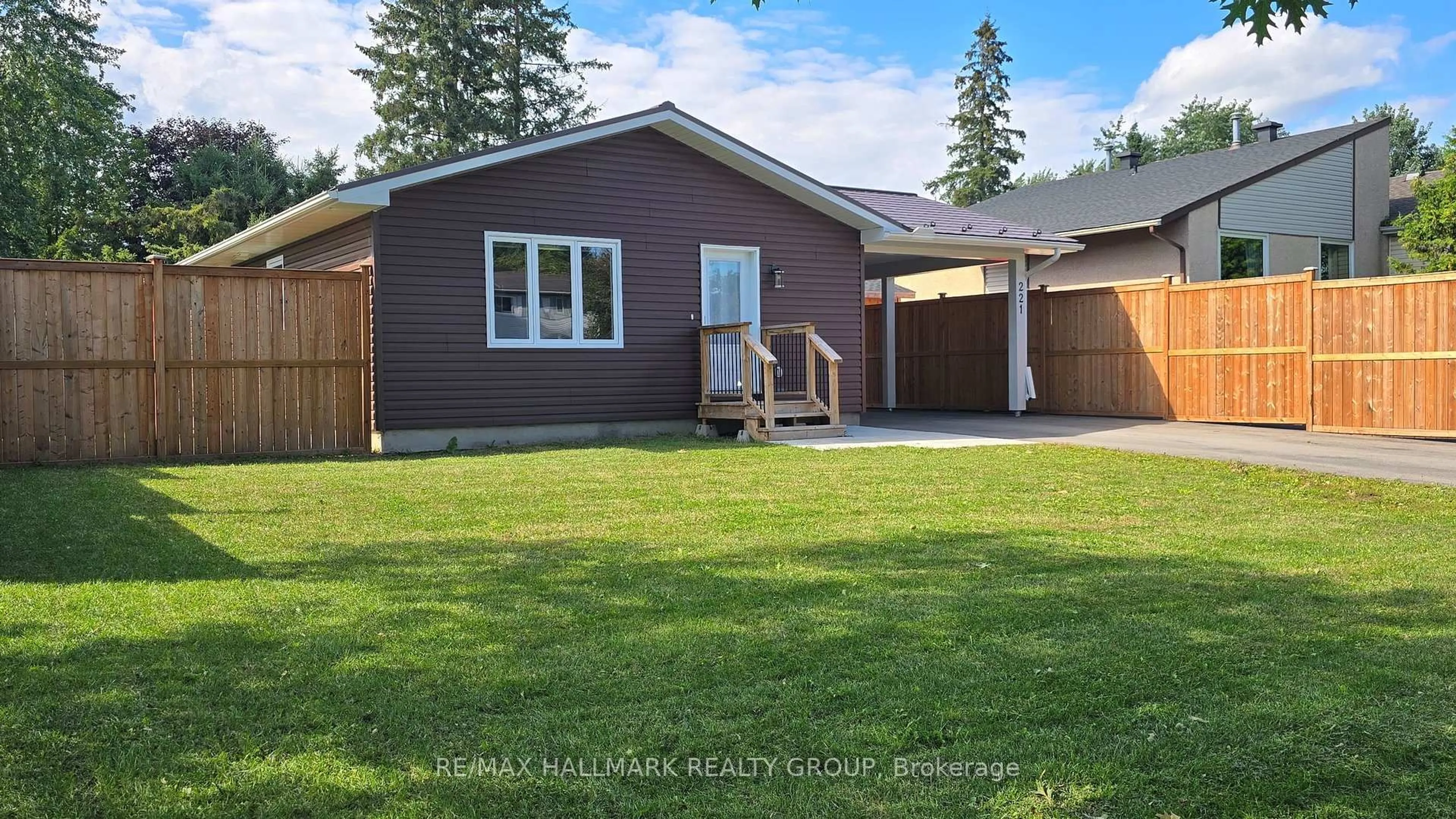 Unknown for 221 Castlefrank Rd, Kanata Ontario K2L 1T4