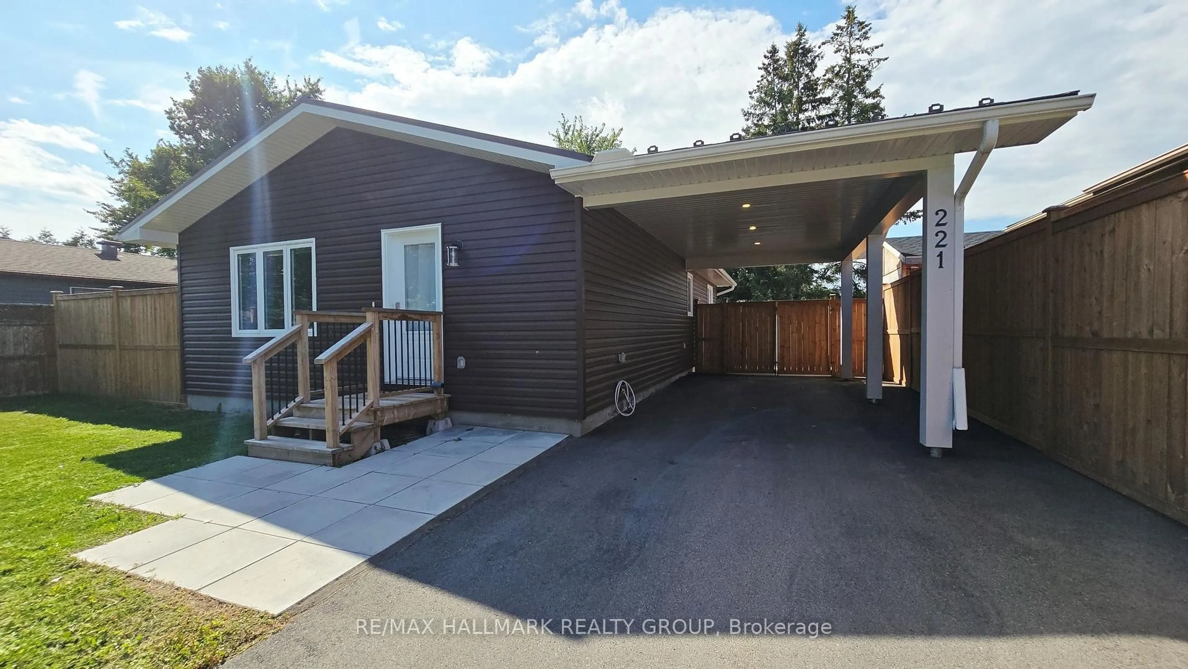 Unknown for 221 Castlefrank Rd, Kanata Ontario K2L 1T4