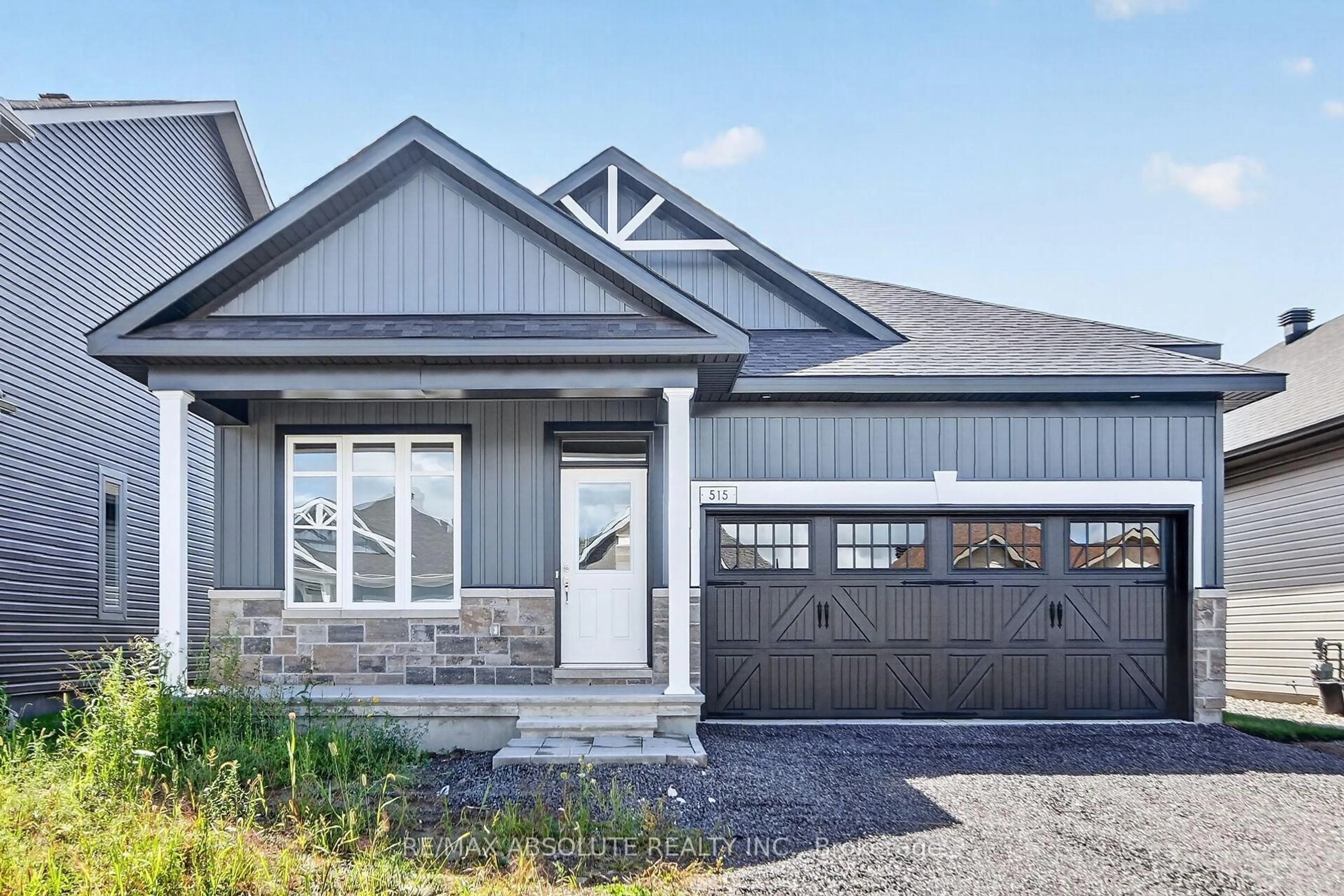 Home with vinyl exterior material, street for 515 Swinley Ave, North Grenville Ontario K0G 1J0