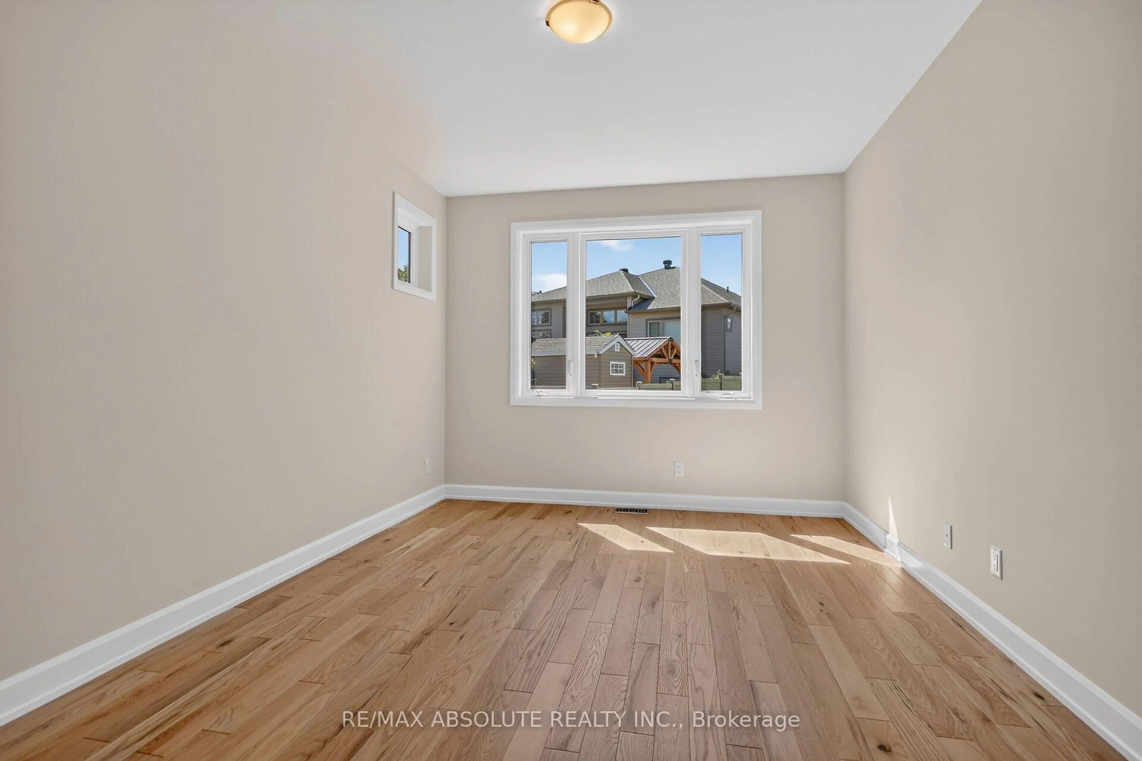 A pic of a room for 515 Swinley Ave, North Grenville Ontario K0G 1J0