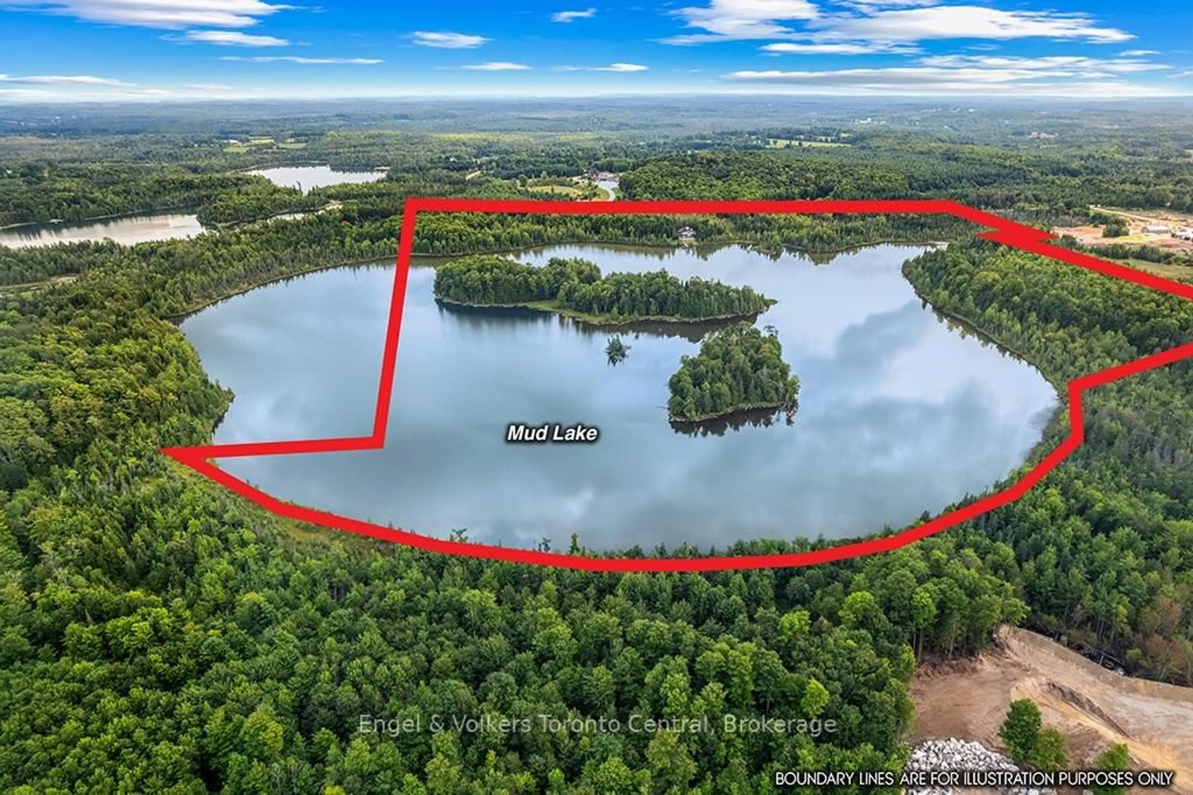 A pic from outside/outdoor area/front of a property/back of a property/a pic from drone, water/lake/river/ocean view for 684131 SIDEROAD 30, Chatsworth Ontario N0H 1R0