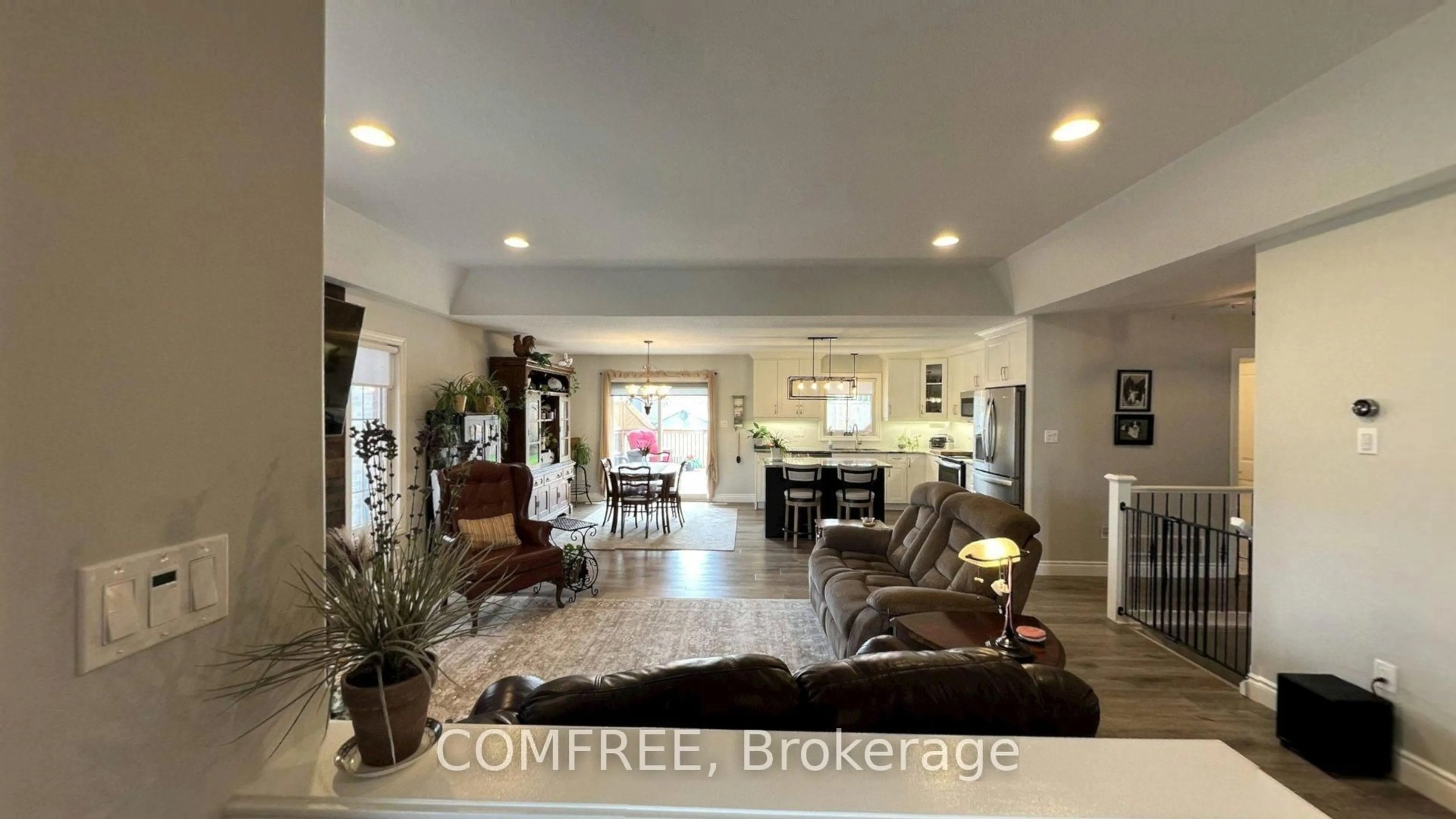 Unknown for 145 Spencer Ave, Lucan Biddulph Ontario N0M 2J0