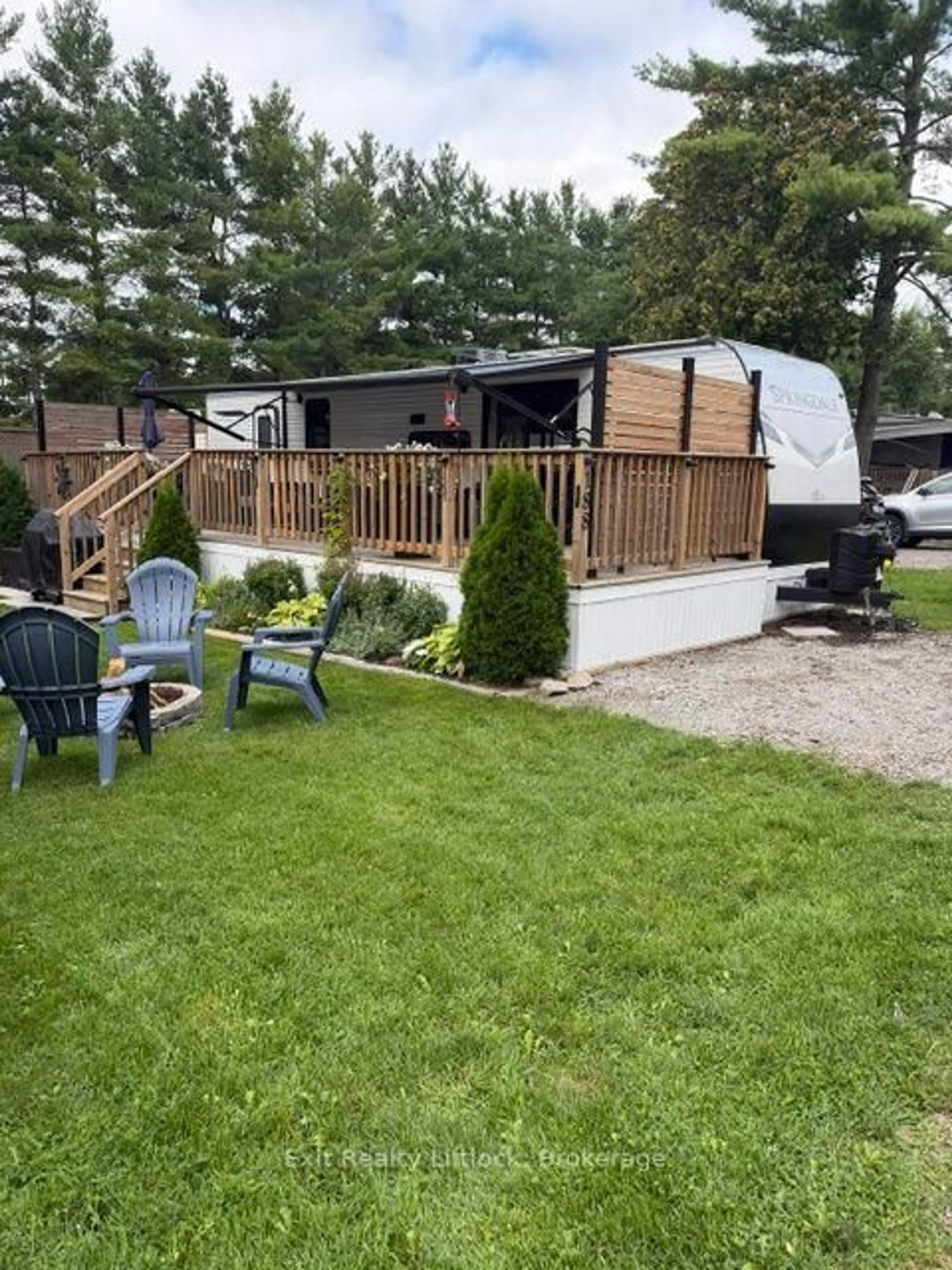Patio, unknown for 2560 Westview Rd #(188 Mapleview), Selwyn Ontario K0L 2H0