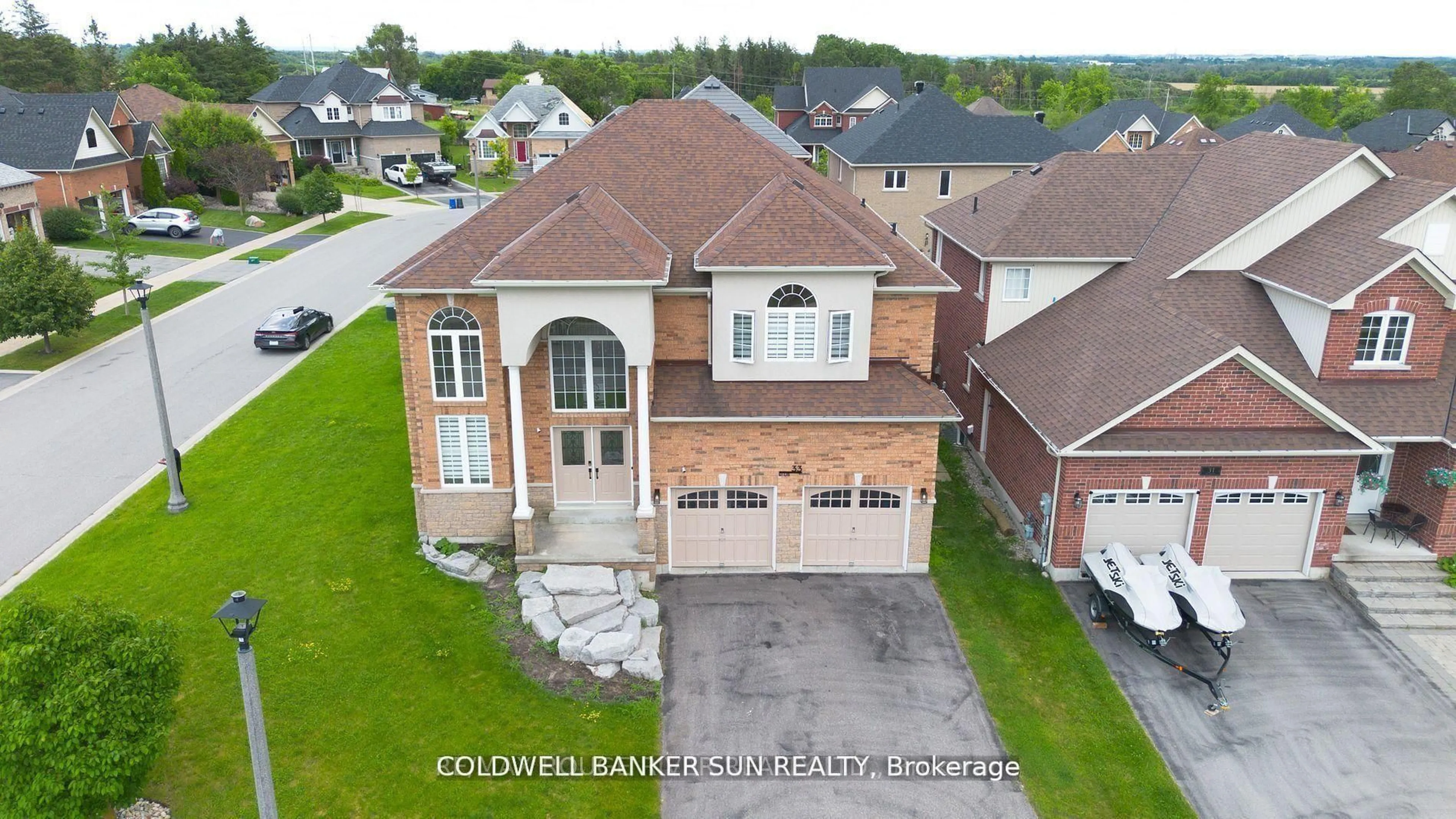 A pic from outside/outdoor area/front of a property/back of a property/a pic from drone, unknown for 33 Ellis Cres, Kawartha Lakes Ontario K9V 0A5