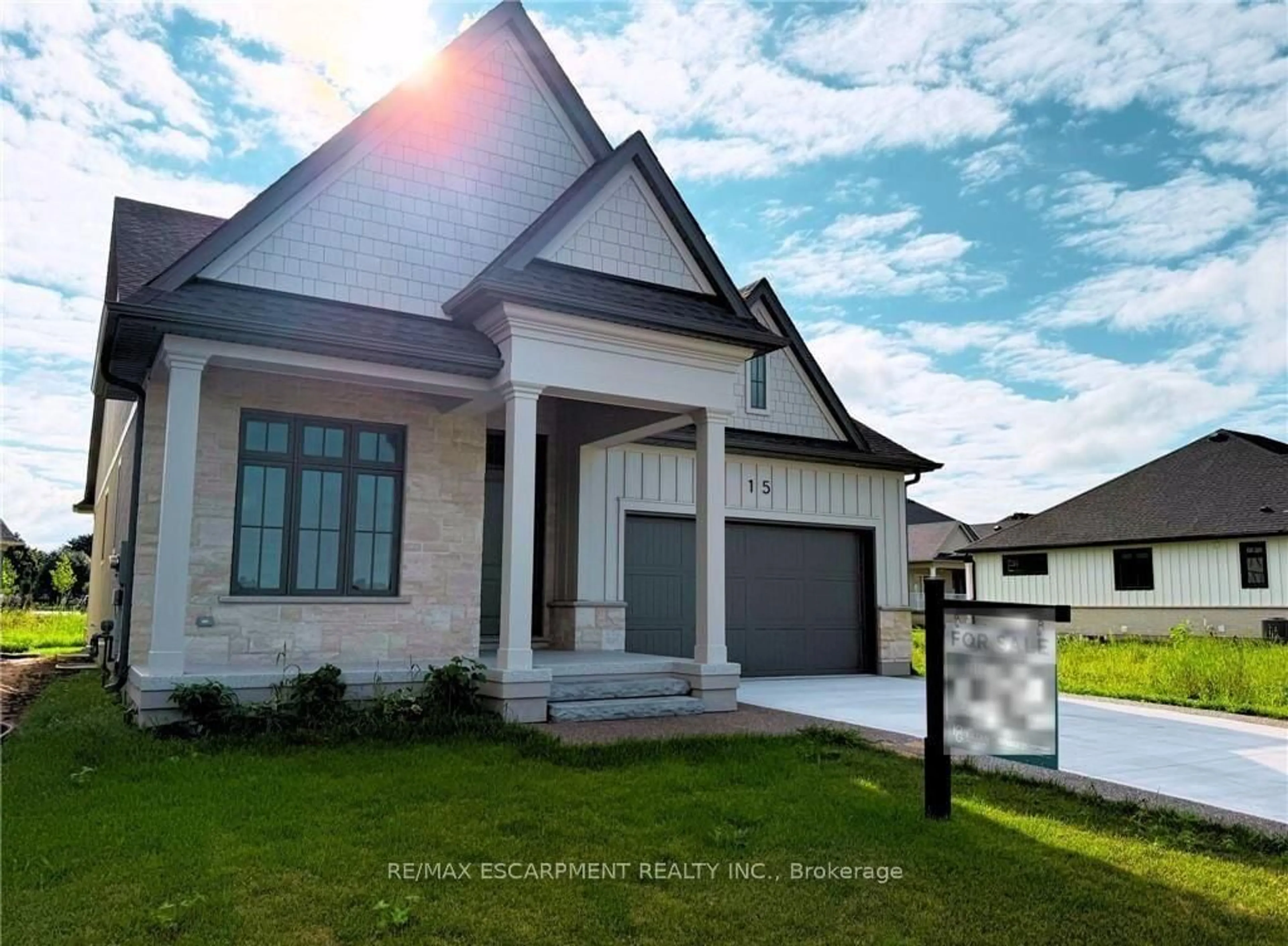 Home with brick exterior material, street for 15 Oakley Dr, Niagara-on-the-Lake Ontario L0S 1J0