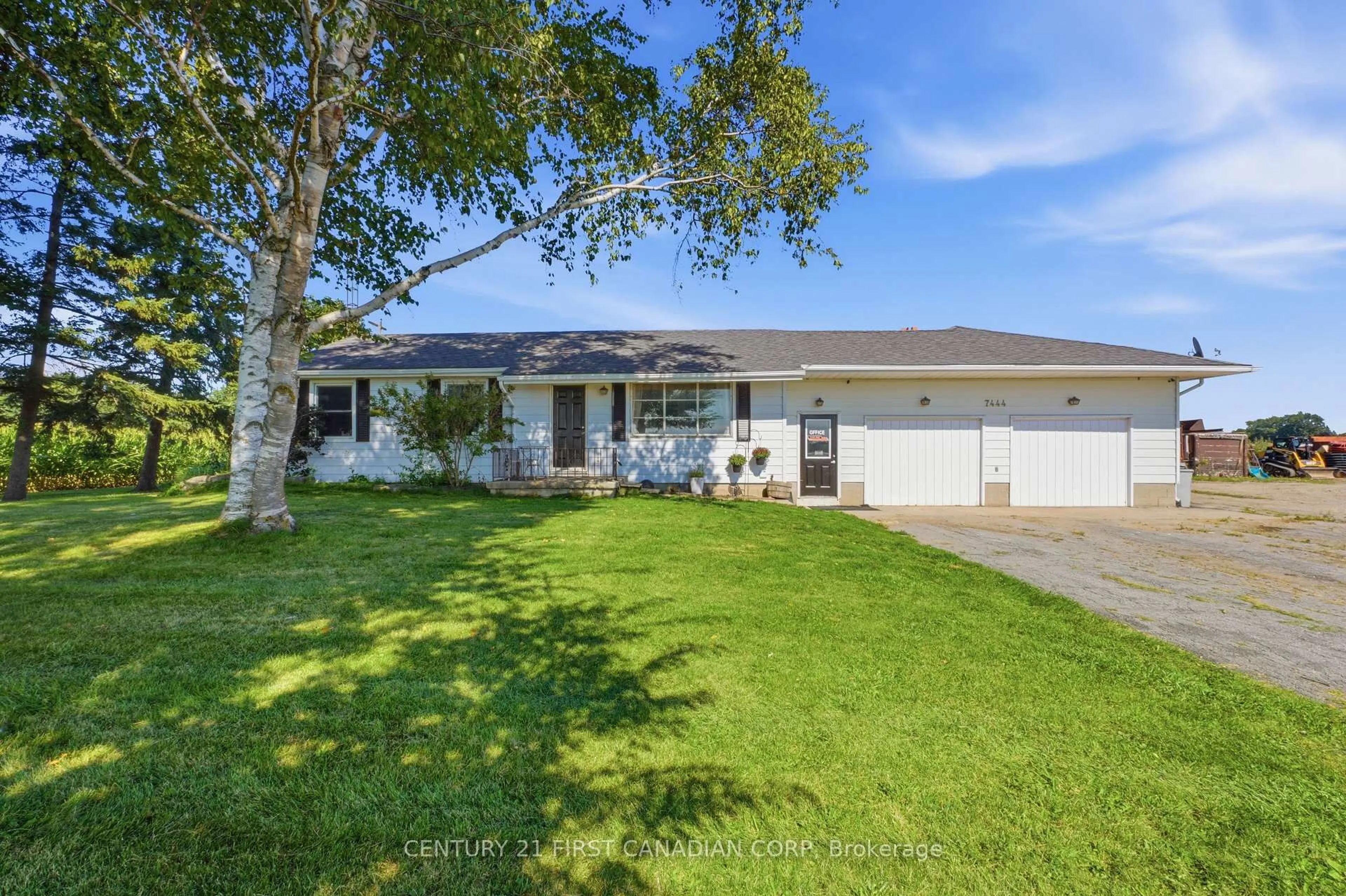 A pic from outside/outdoor area/front of a property/back of a property/a pic from drone, street for 23032 Highbury Ave, Middlesex Centre Ontario N0M 2A0
