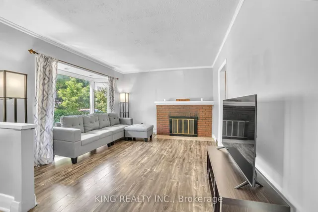 60 Eastman Ave, London East 3
