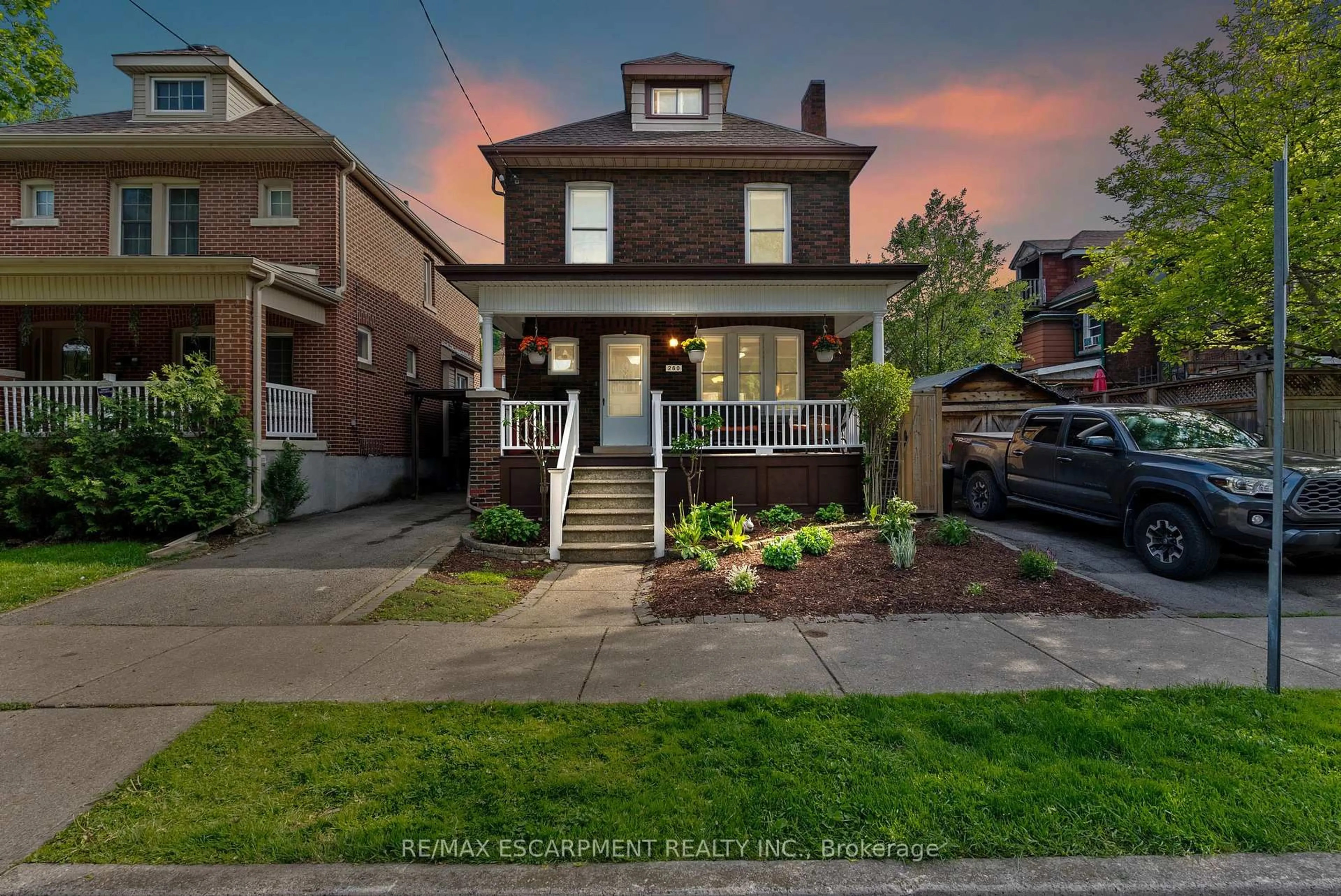 Home with brick exterior material, street for 260 STINSON Cres, Hamilton Ontario L8N 1T7