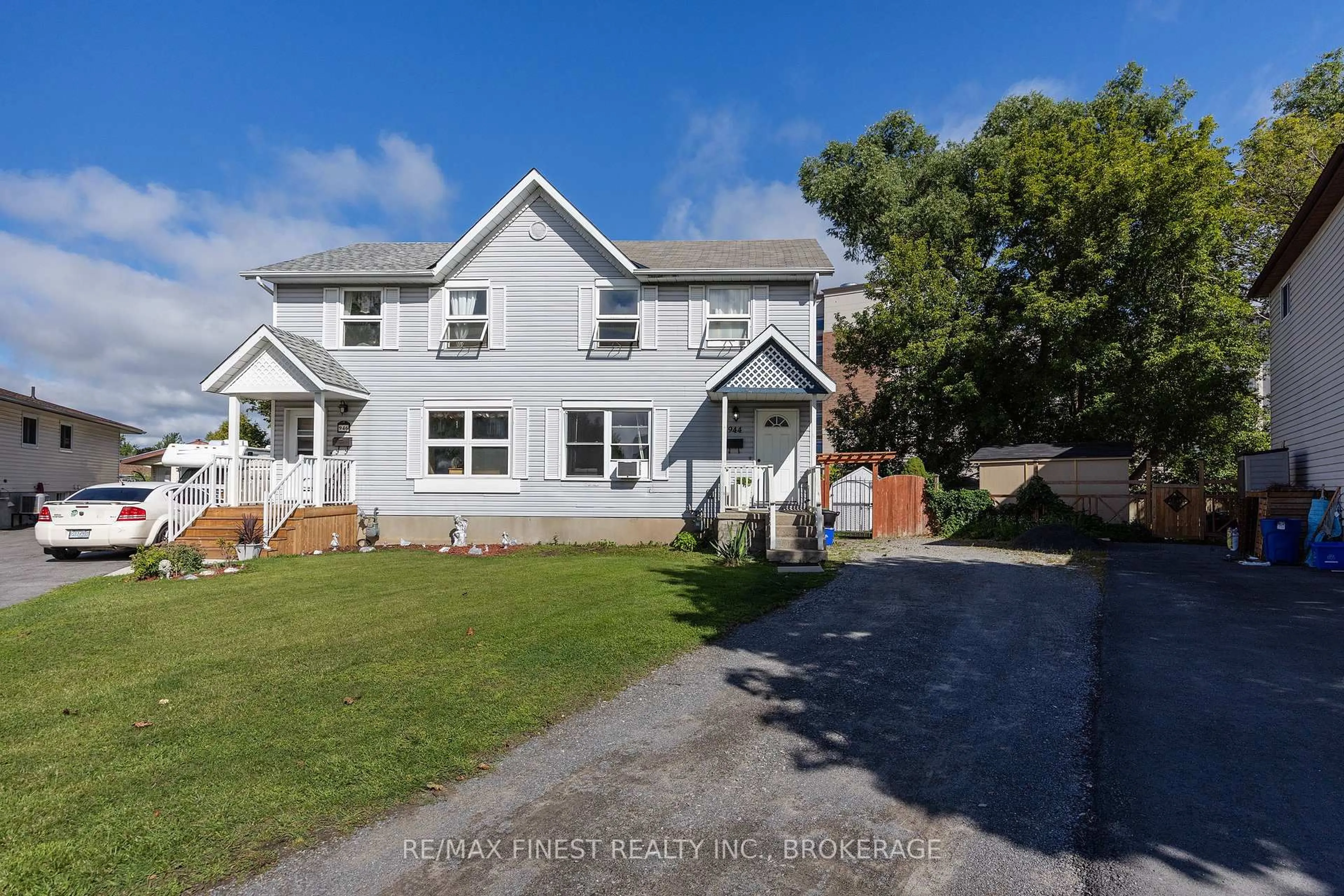 A pic from outside/outdoor area/front of a property/back of a property/a pic from drone, street for 944 Uxbridge Cres, Kingston Ontario K7M 8K8