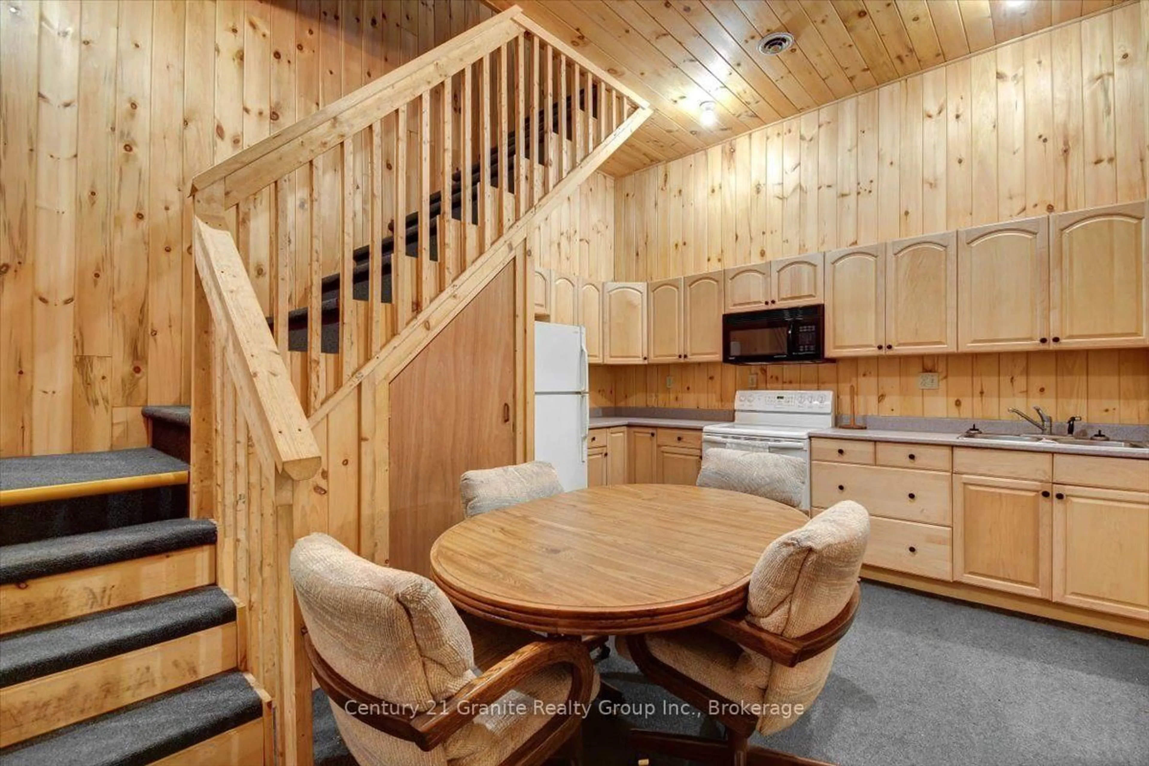 Unknown for 2128 Old Hastings Rd, Wollaston Ontario K0L 2L0