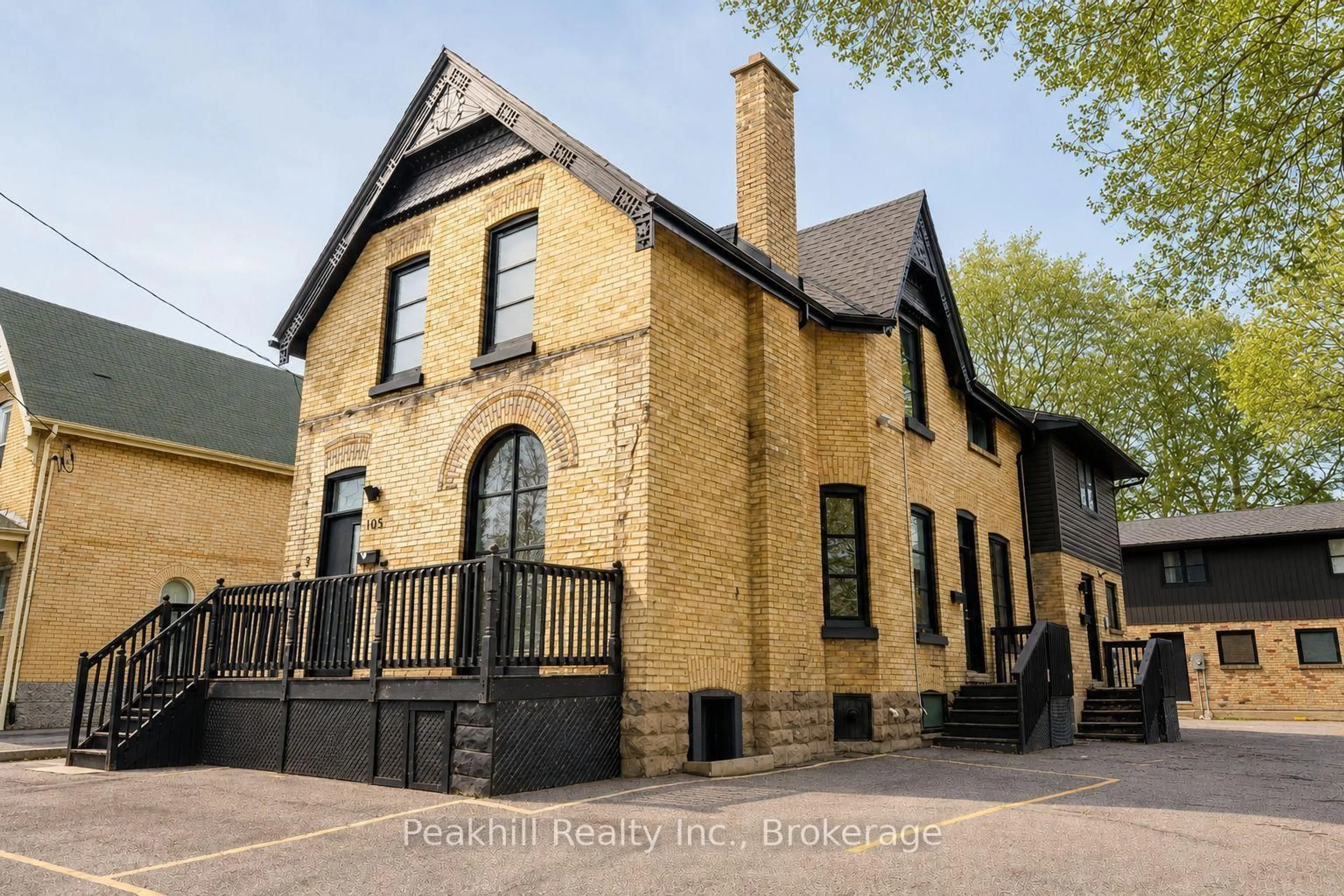 Home with brick exterior material, street for 105 Wharncliffe Rd, London North Ontario N6H 2A8