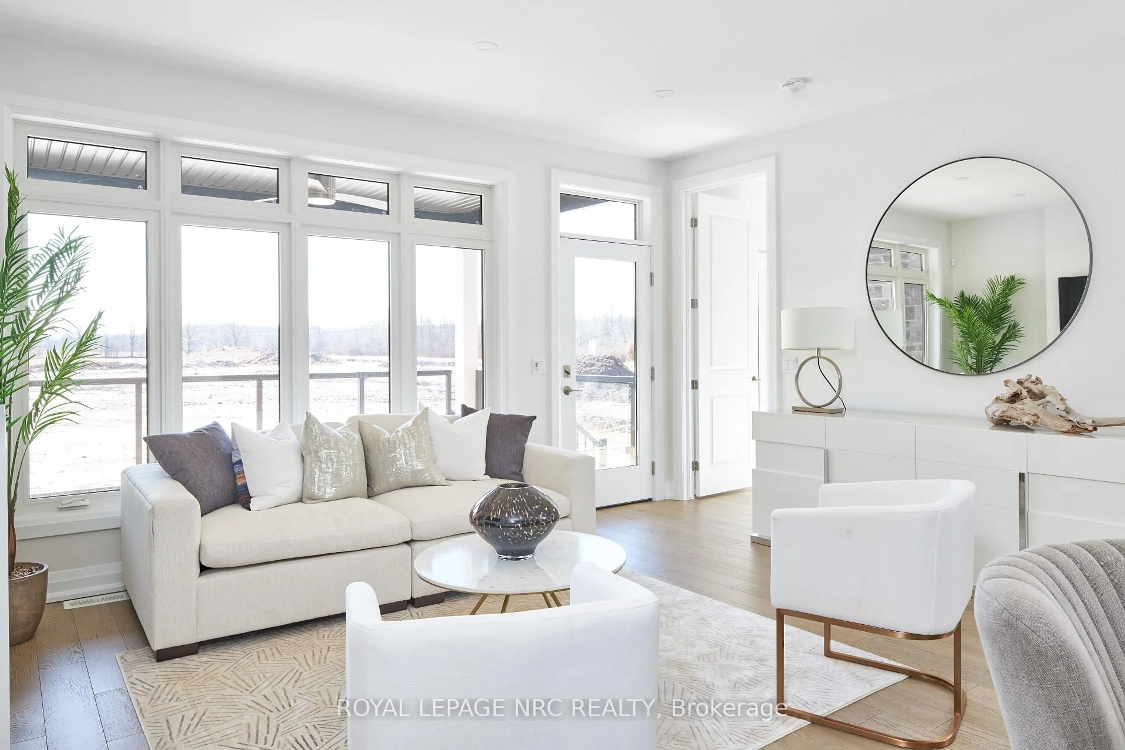 Living room with furniture, unknown for Lot 14 - (#592) Mississauga Ave, Fort Erie Ontario L2A 1C2