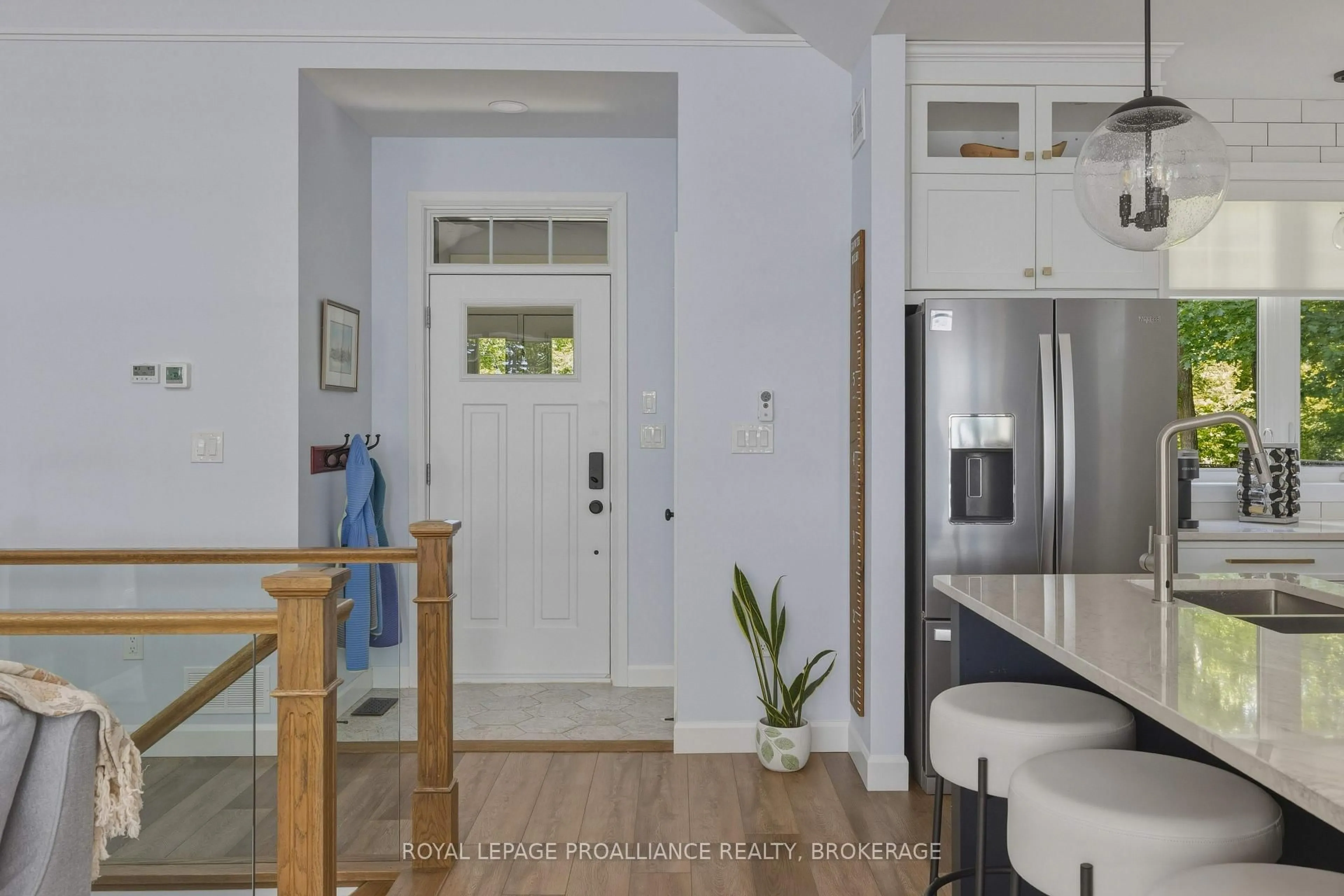 Indoor entryway for 3842 Hideaway Lane, Battersea Ontario K0H 1H0