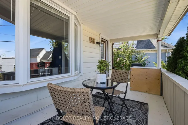 54 Eastchester Ave, St. Catharines 3