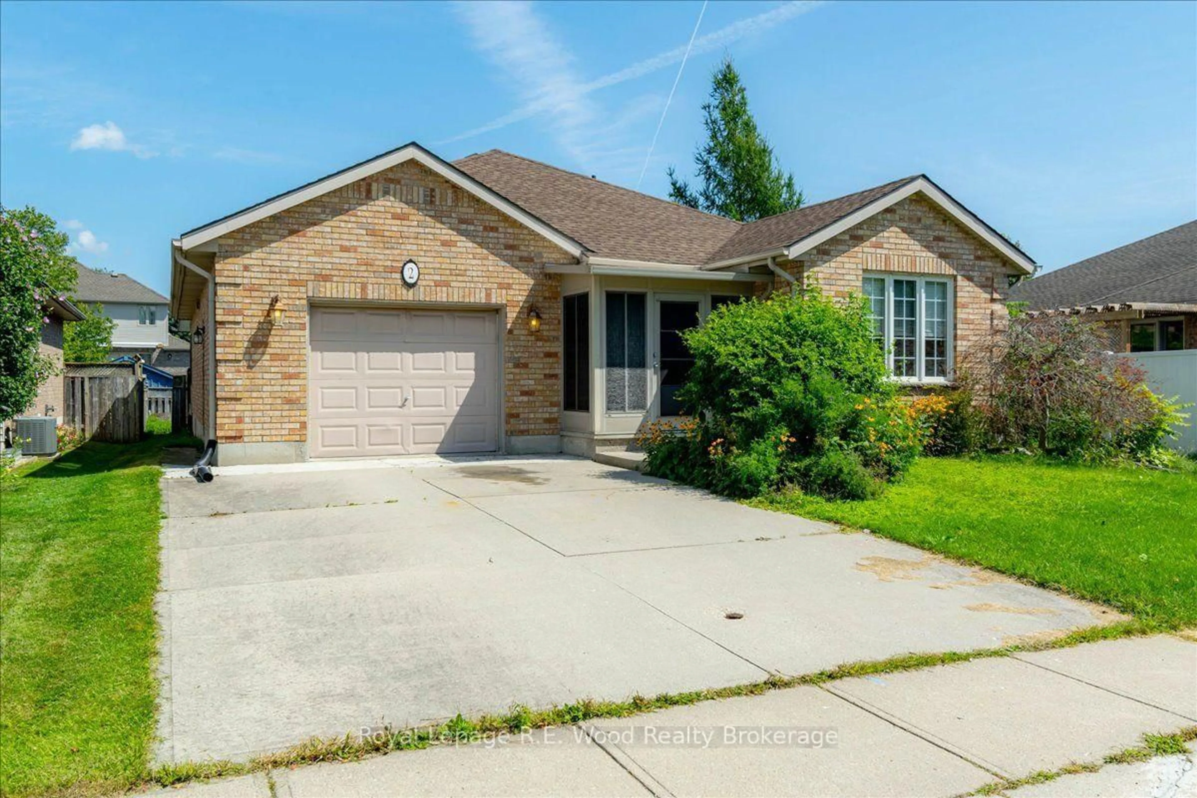Home with brick exterior material, street for 2 ORIOLE Cres, Woodstock Ontario N4T 1T1